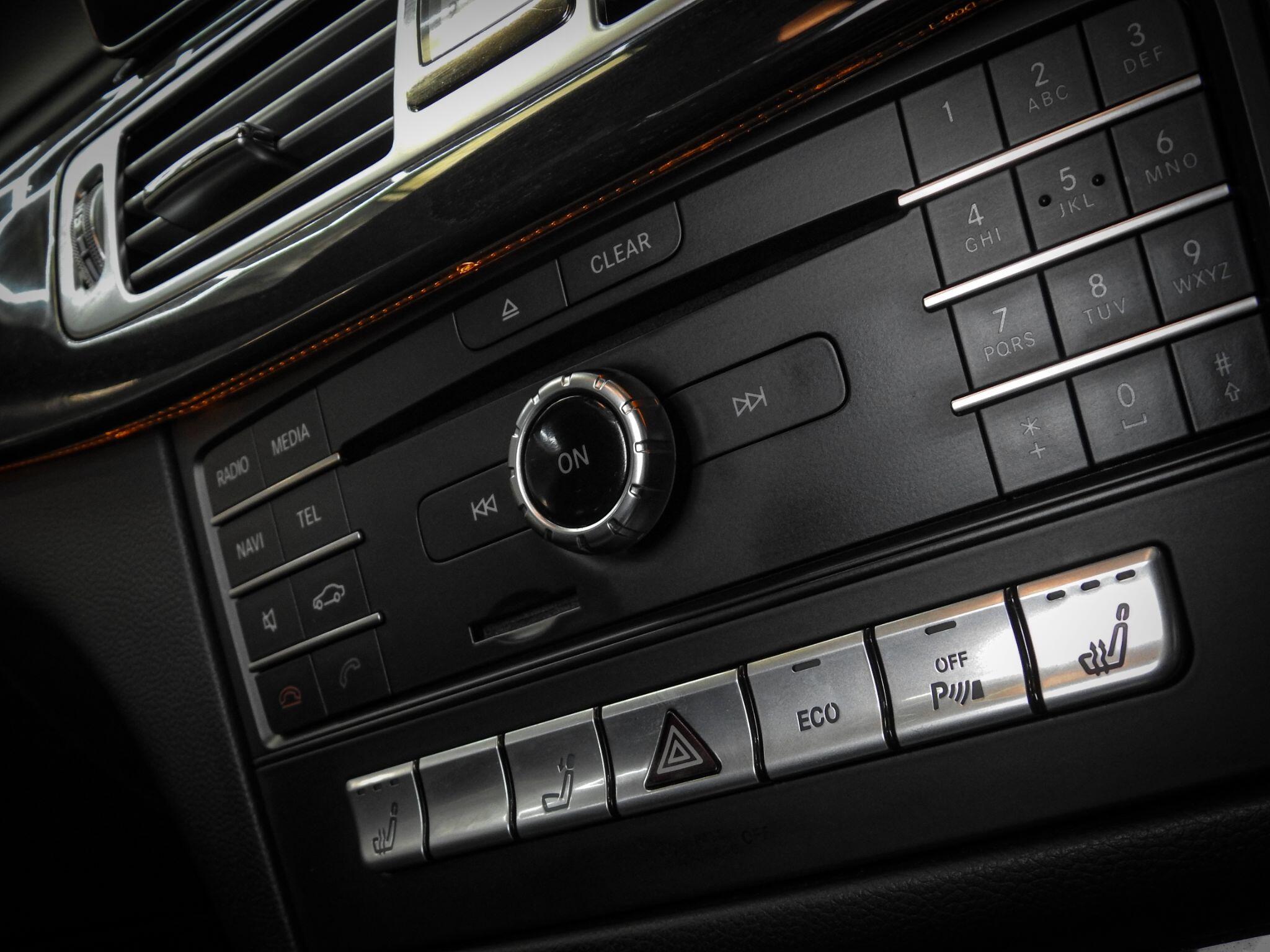 Mercedes-Benz CLS view 34