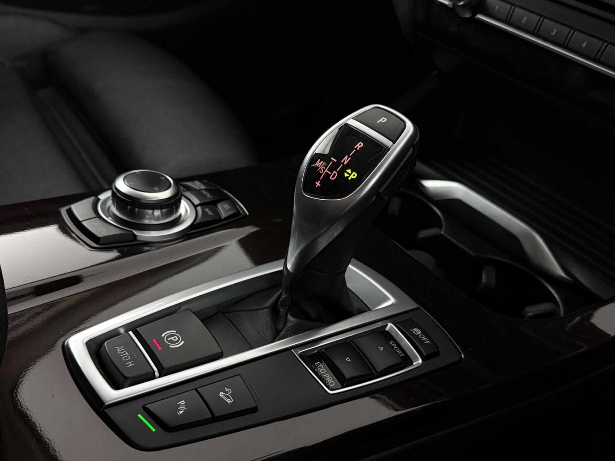 BMW X4 view 22
