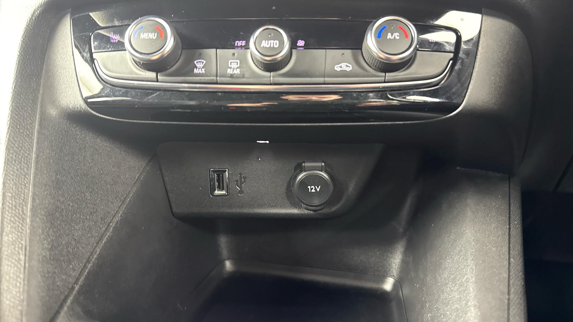 Vauxhall Corsa view 37