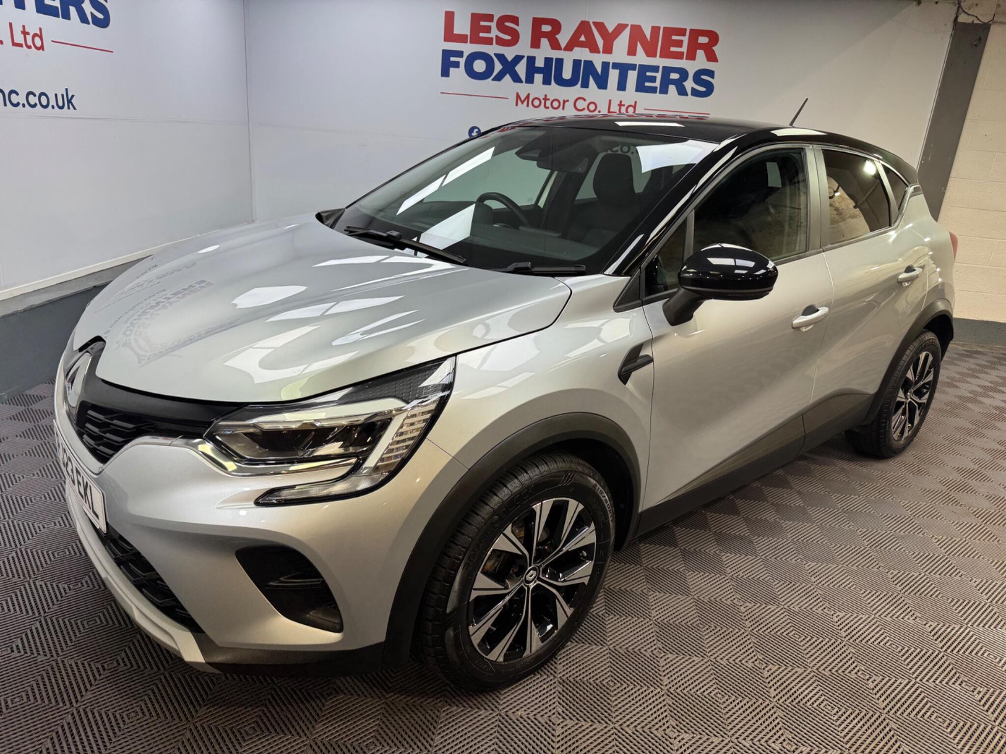 Renault Captur view 24