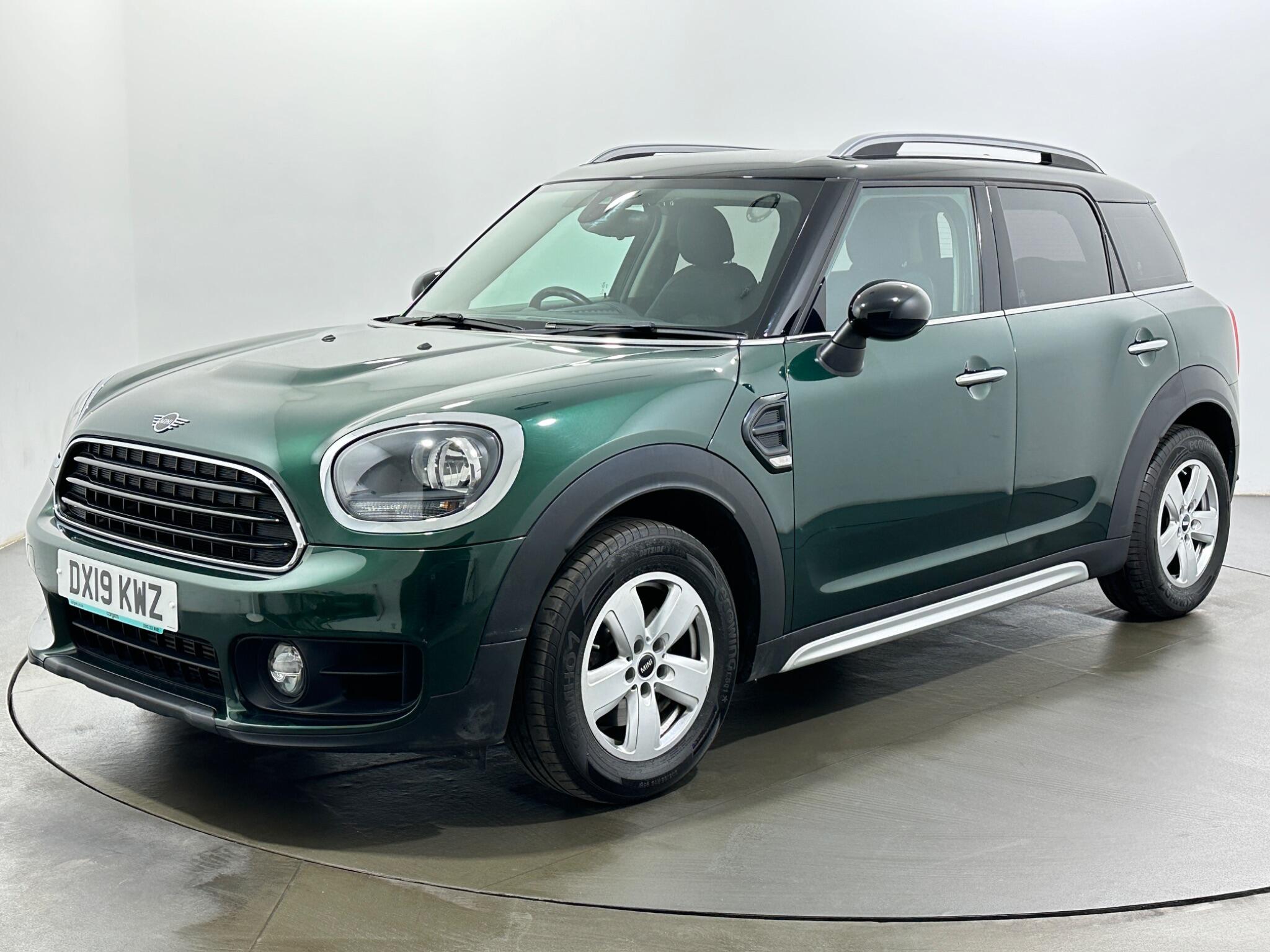Mini Countryman view 4