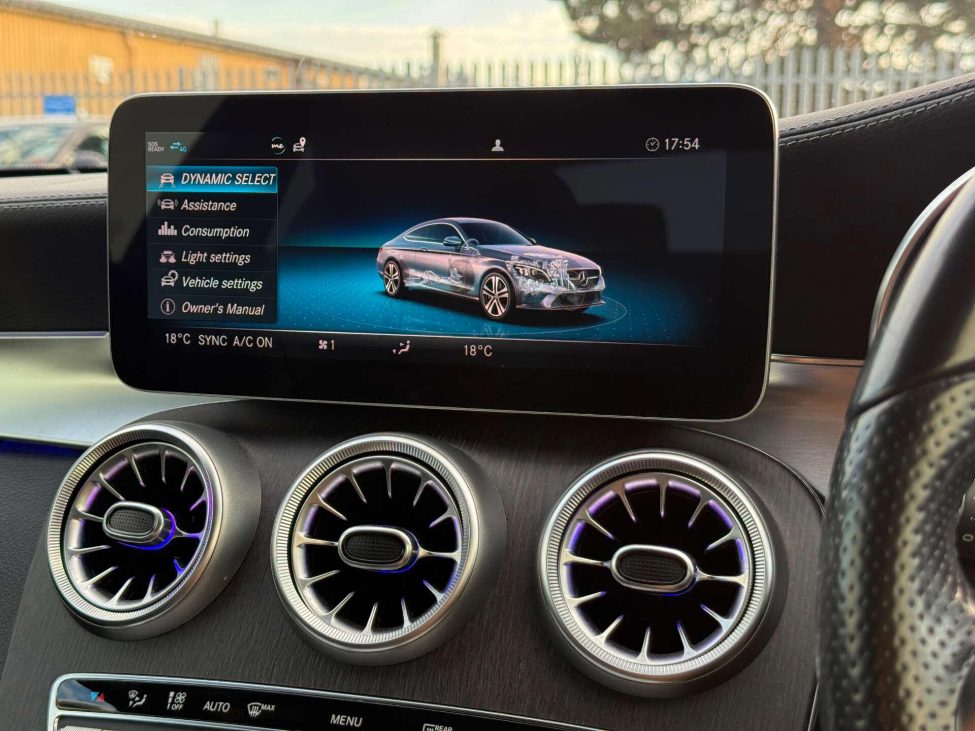 Mercedes-Benz C Class view 65