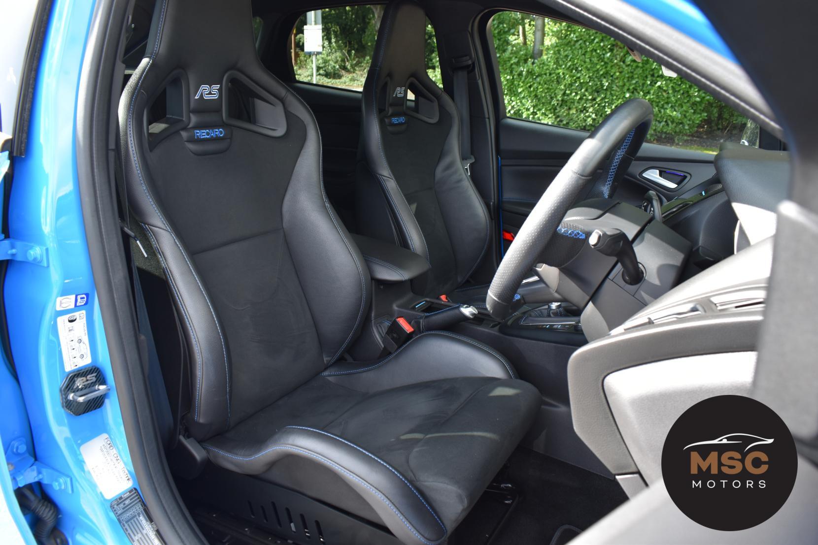 Ford Focus view 29