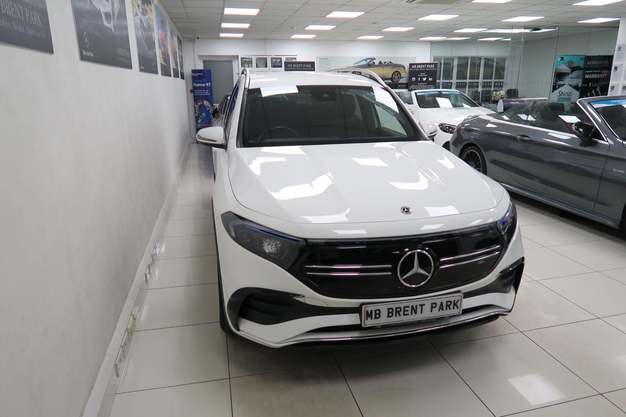 Mercedes-Benz Eqb view 4