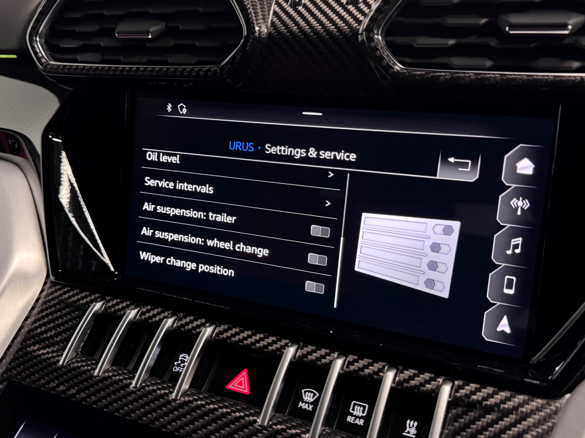 Lamborghini Urus view 75