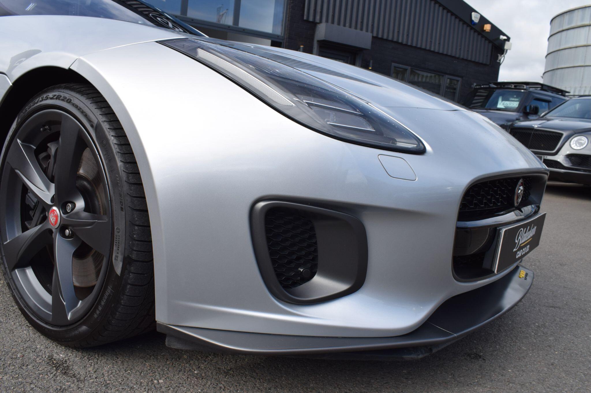 Jaguar F-Type view 32