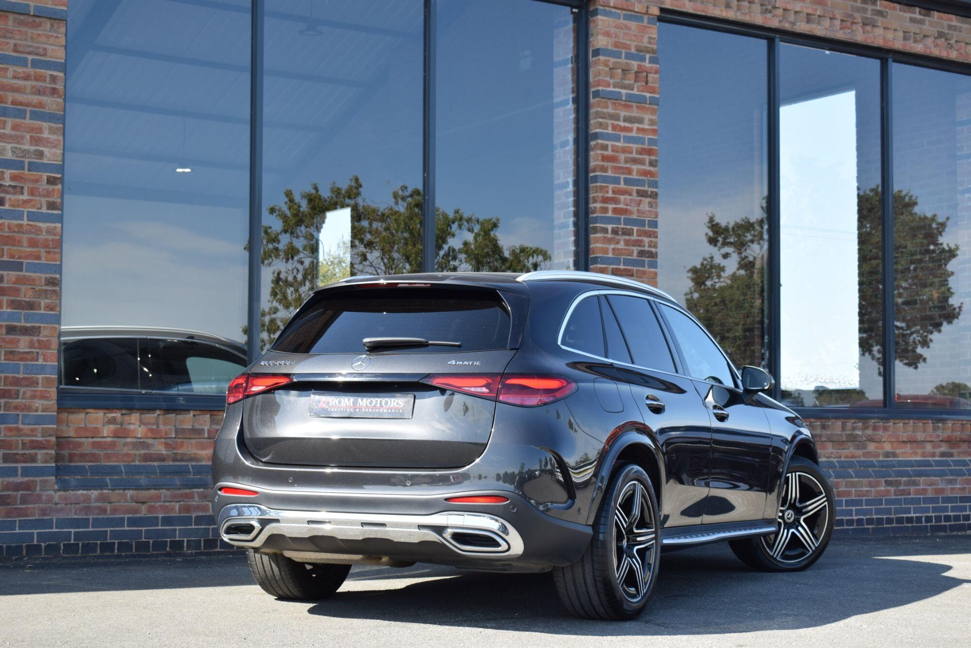 Mercedes-Benz GLC view 2