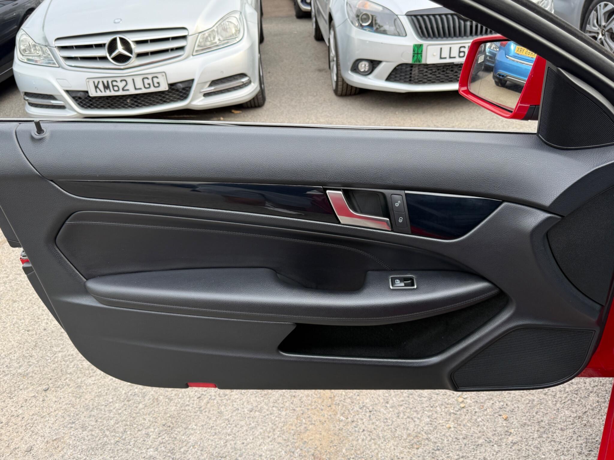 Mercedes-Benz C Class - Image 45
