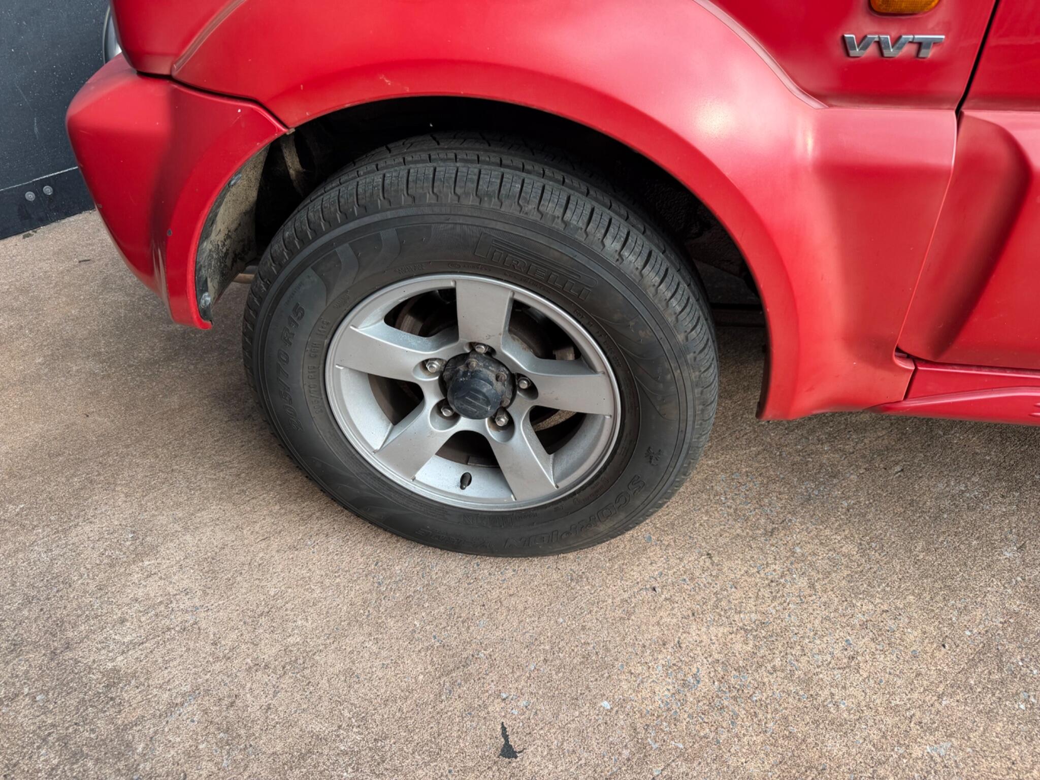 Suzuki Jimny view 12