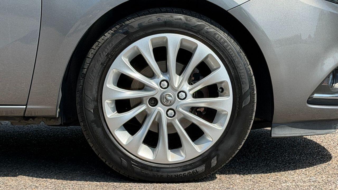 Vauxhall Corsa view 31
