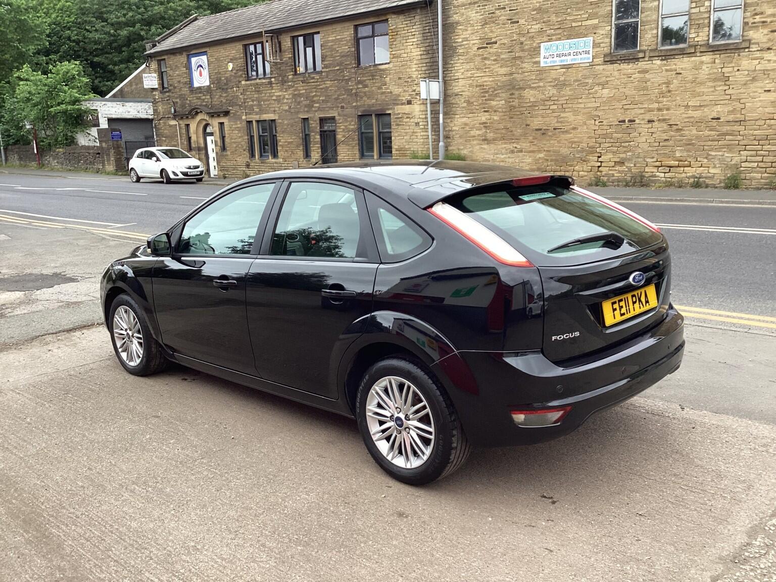 Ford Focus view 4