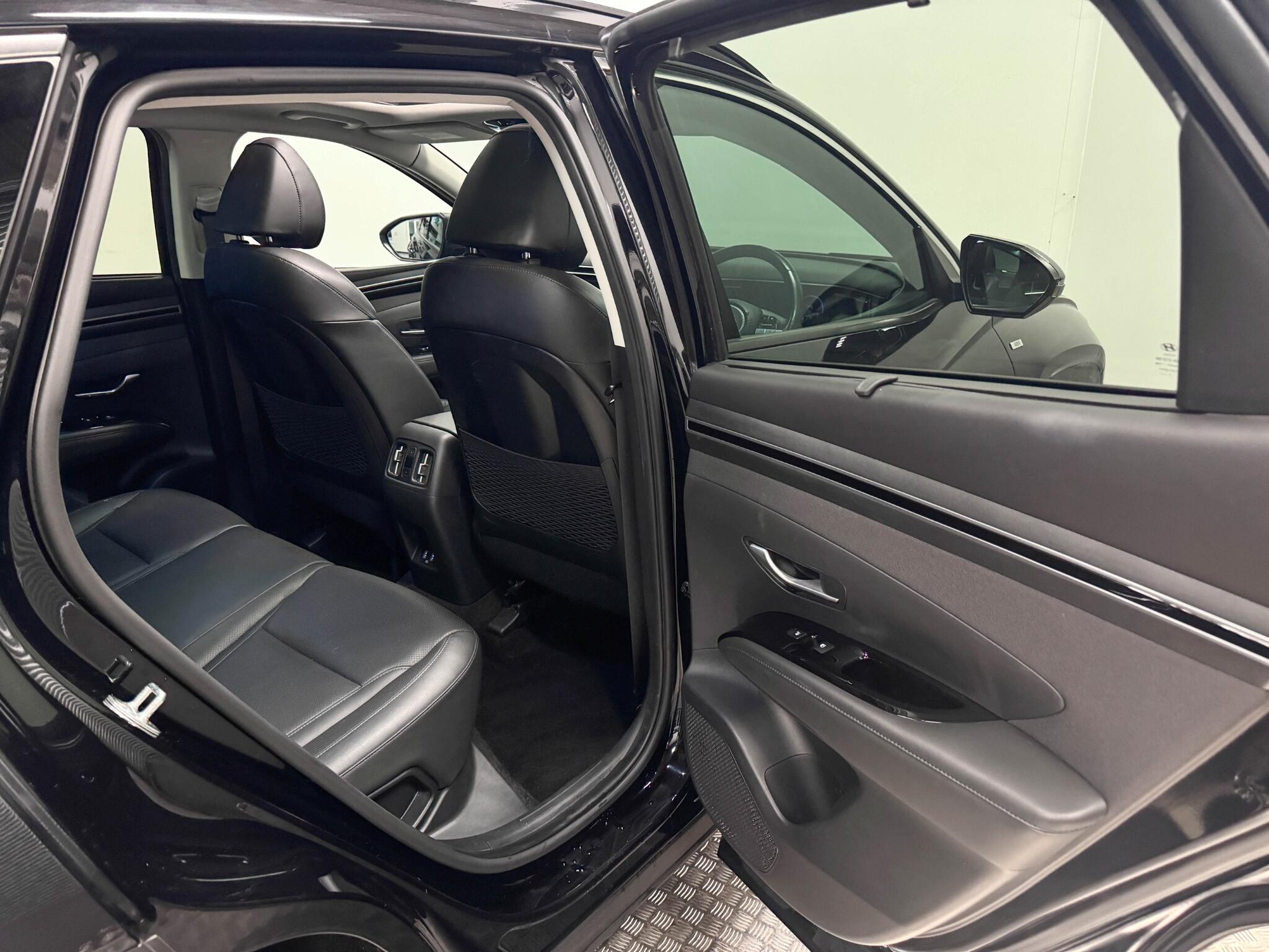 Hyundai Tucson view 19