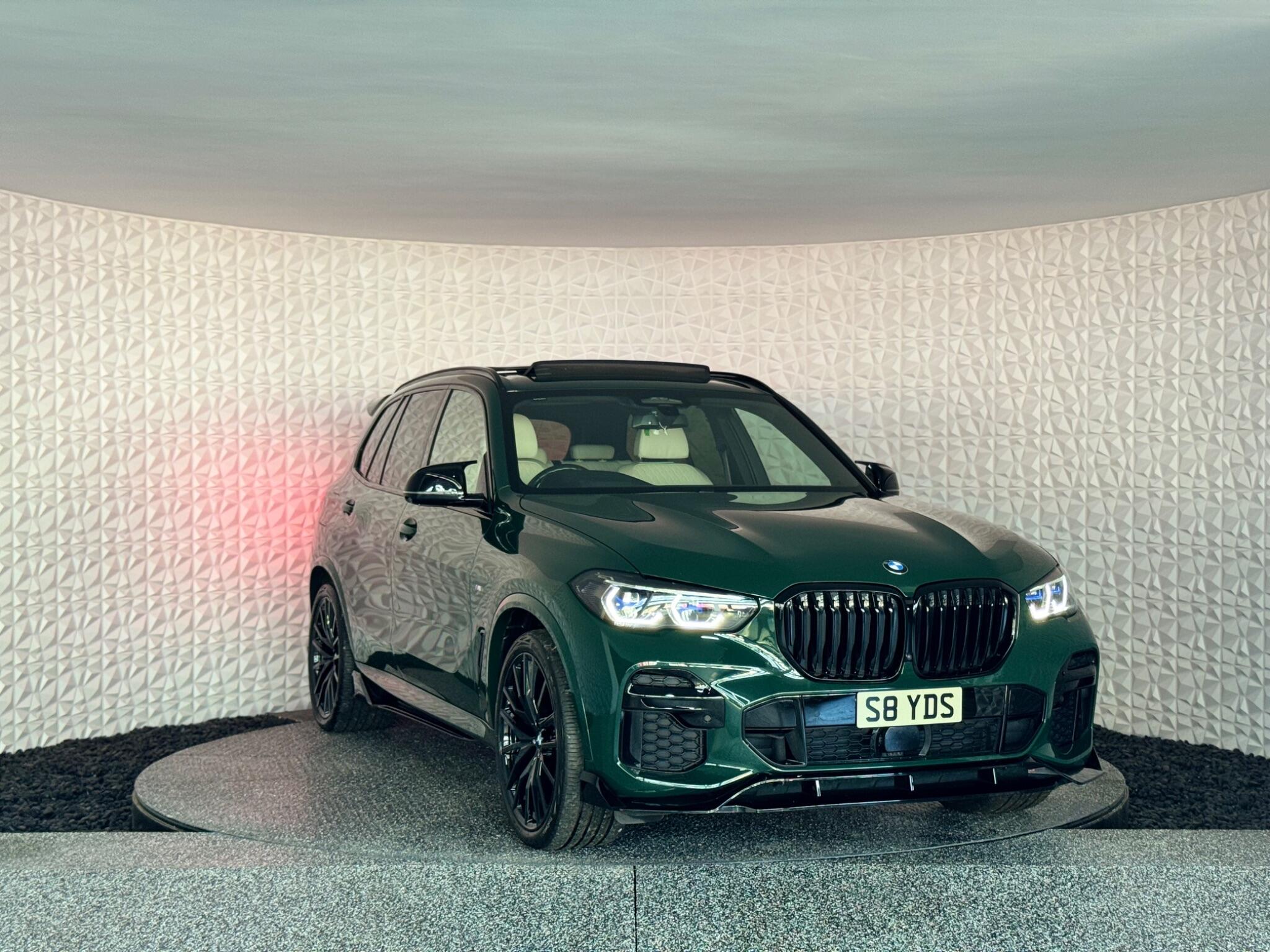 BMW X5 view 7