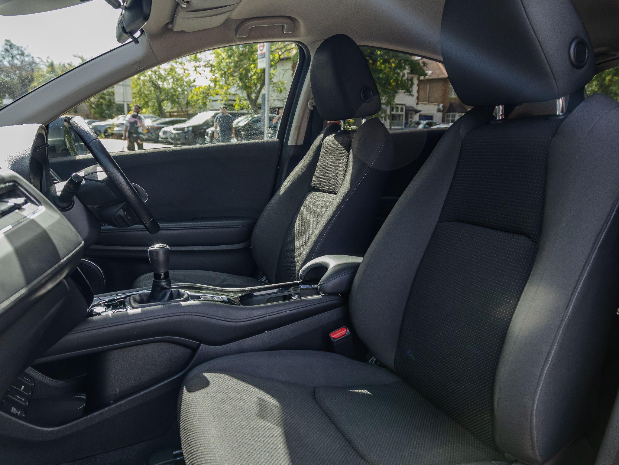 Honda HR-V view 32