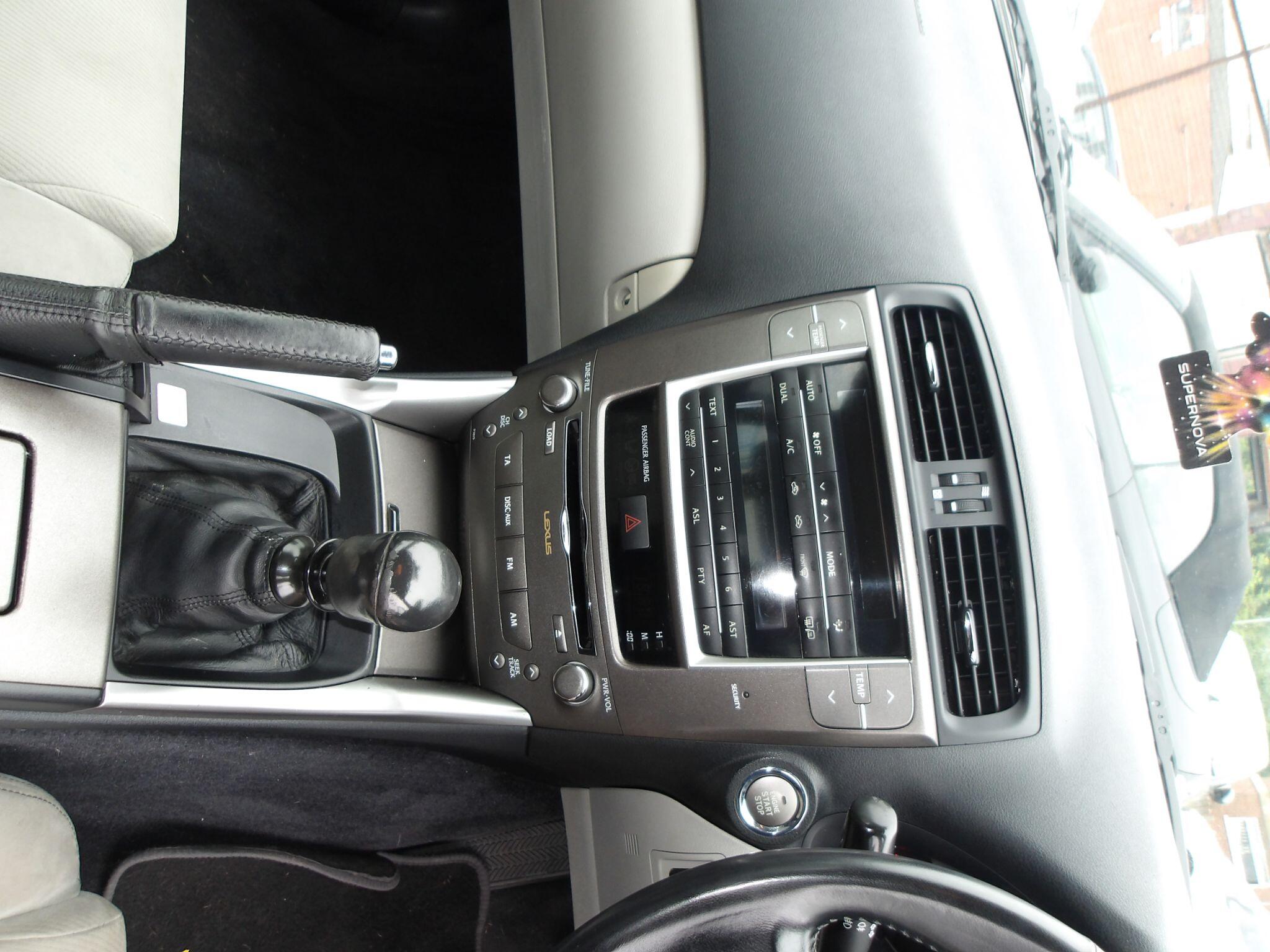 Lexus IS view 10