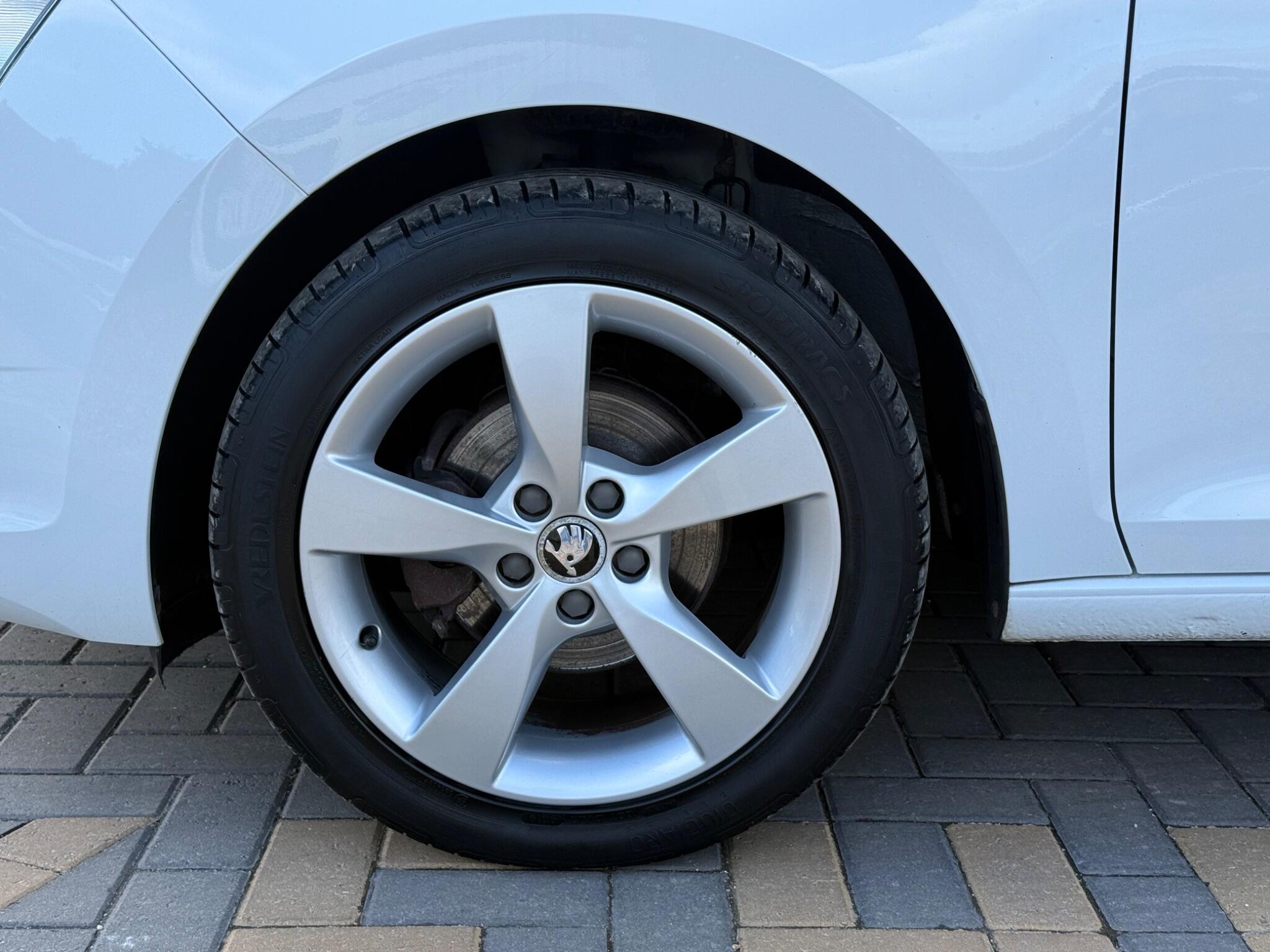 Skoda Rapid view 15
