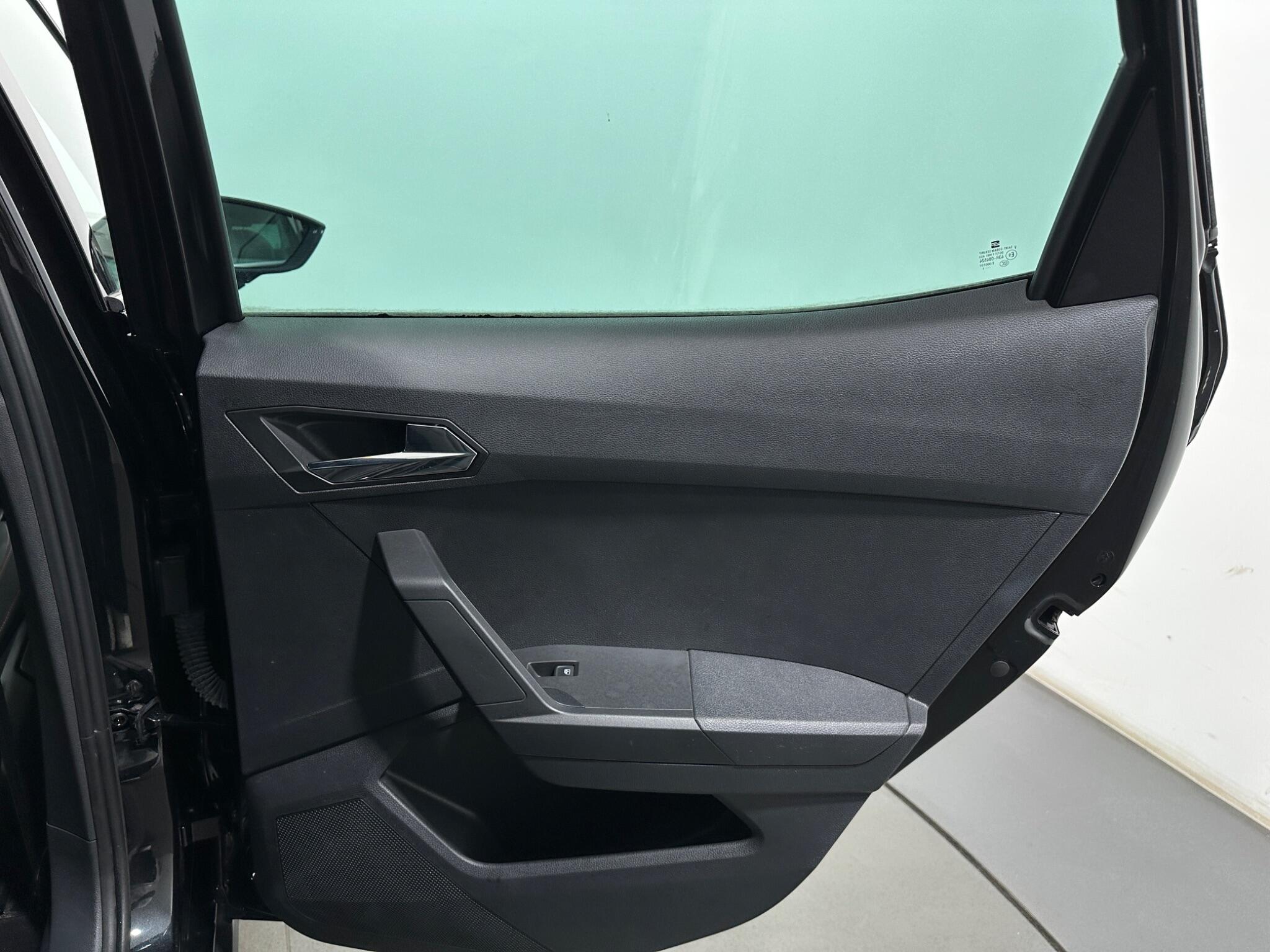 Seat Arona view 41