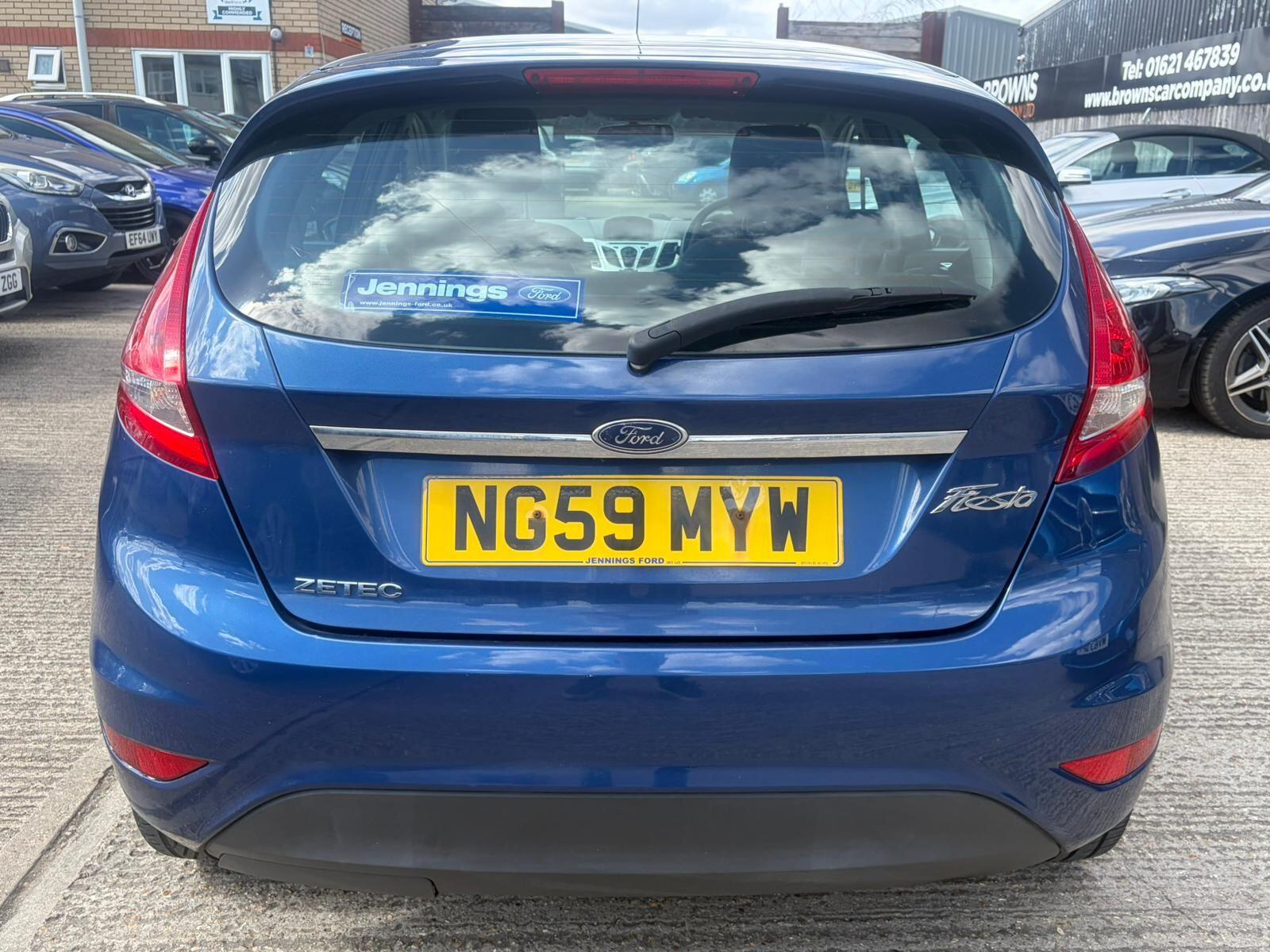 Ford Fiesta view 4