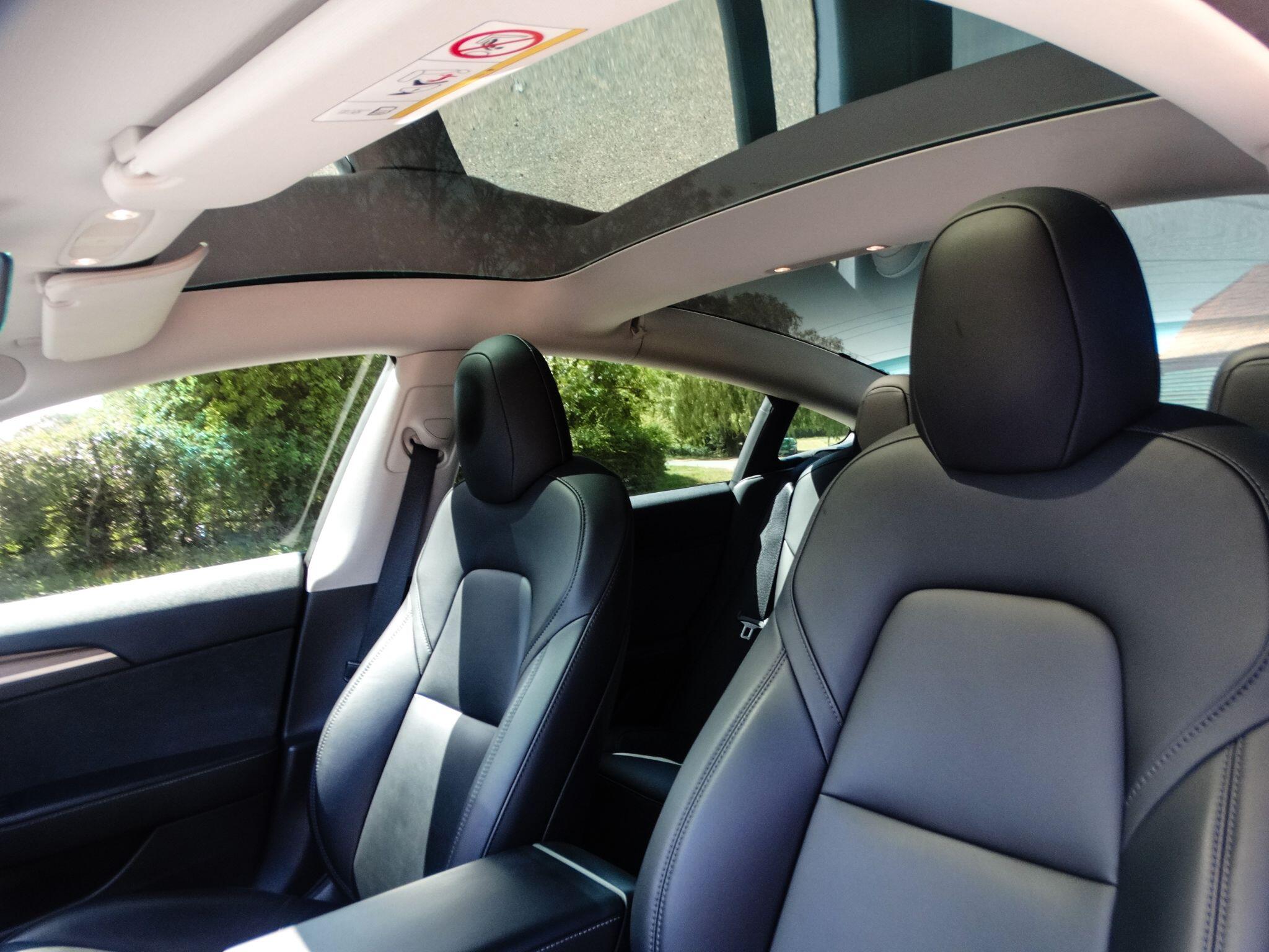 Tesla Model 3 view 11
