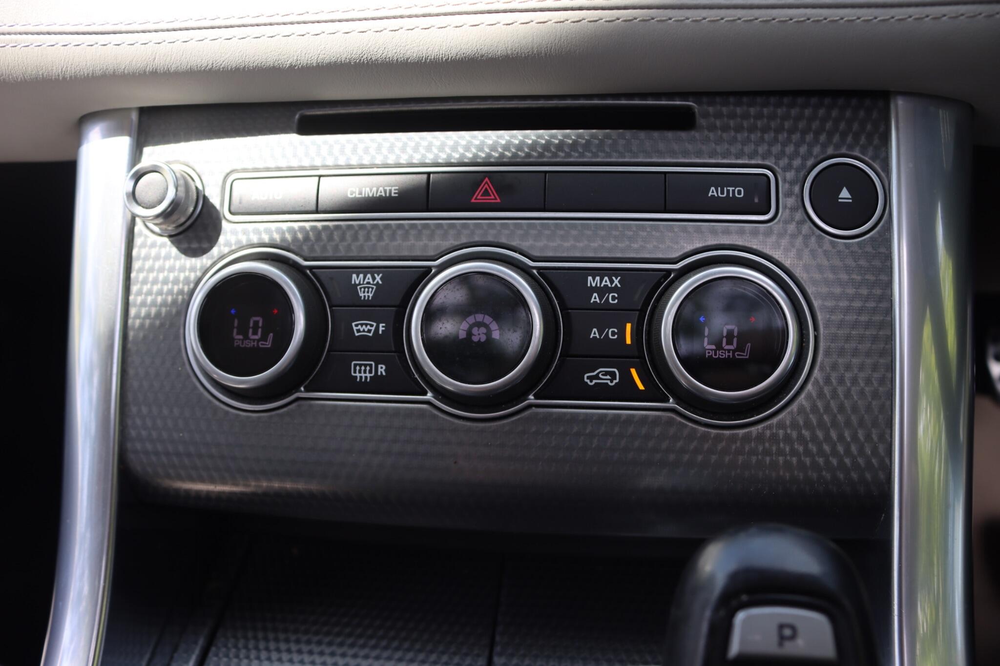 Land Rover Range Rover Sport view 32