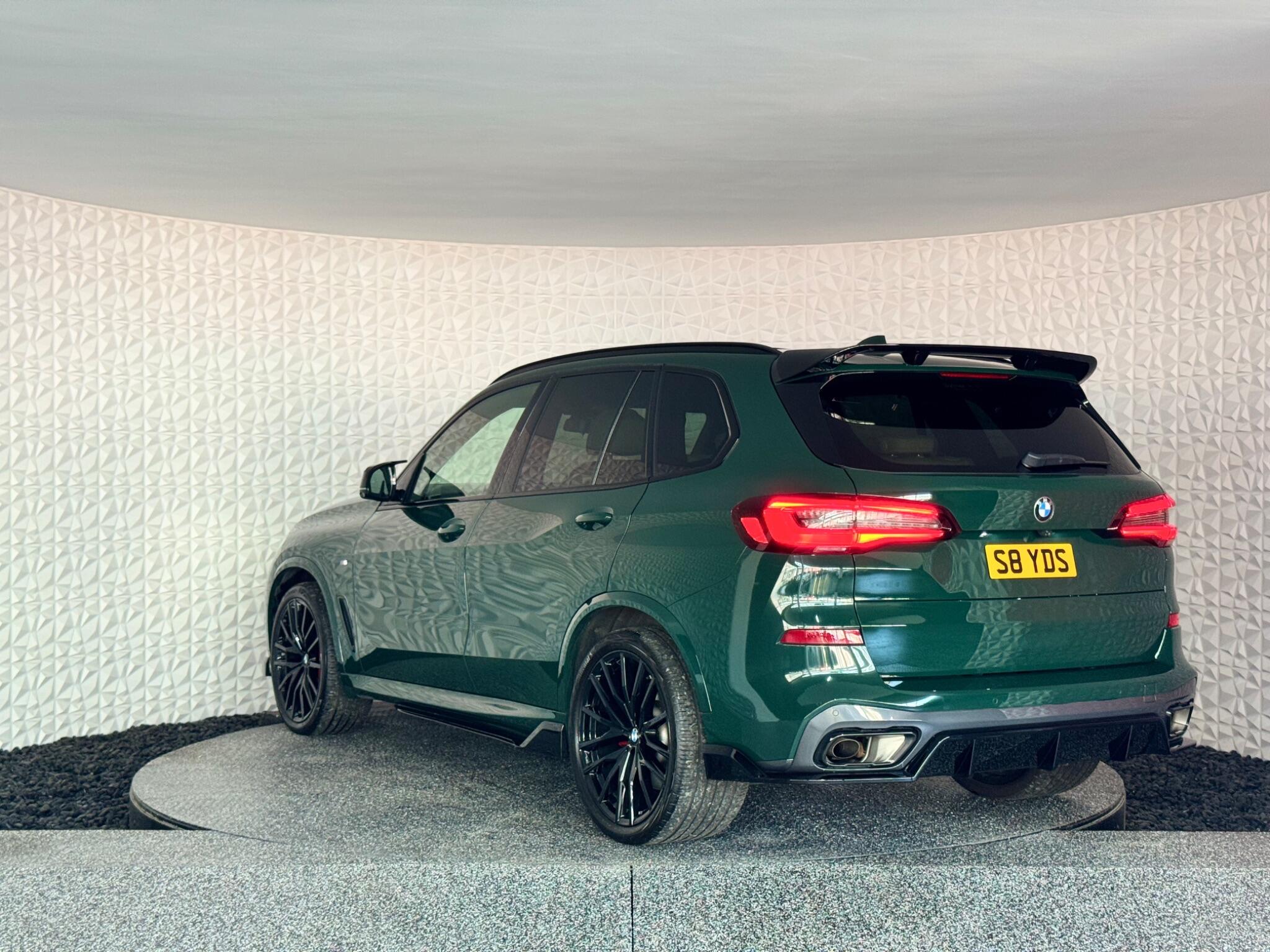 BMW X5 view 15