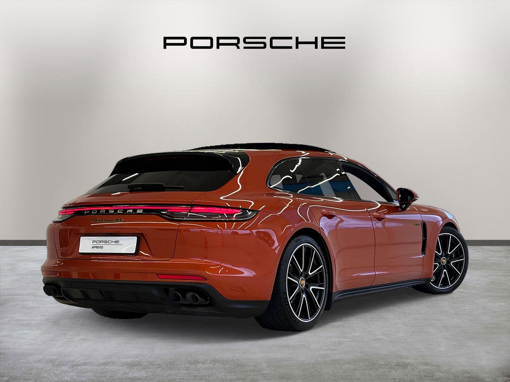 Porsche Panamera view 7