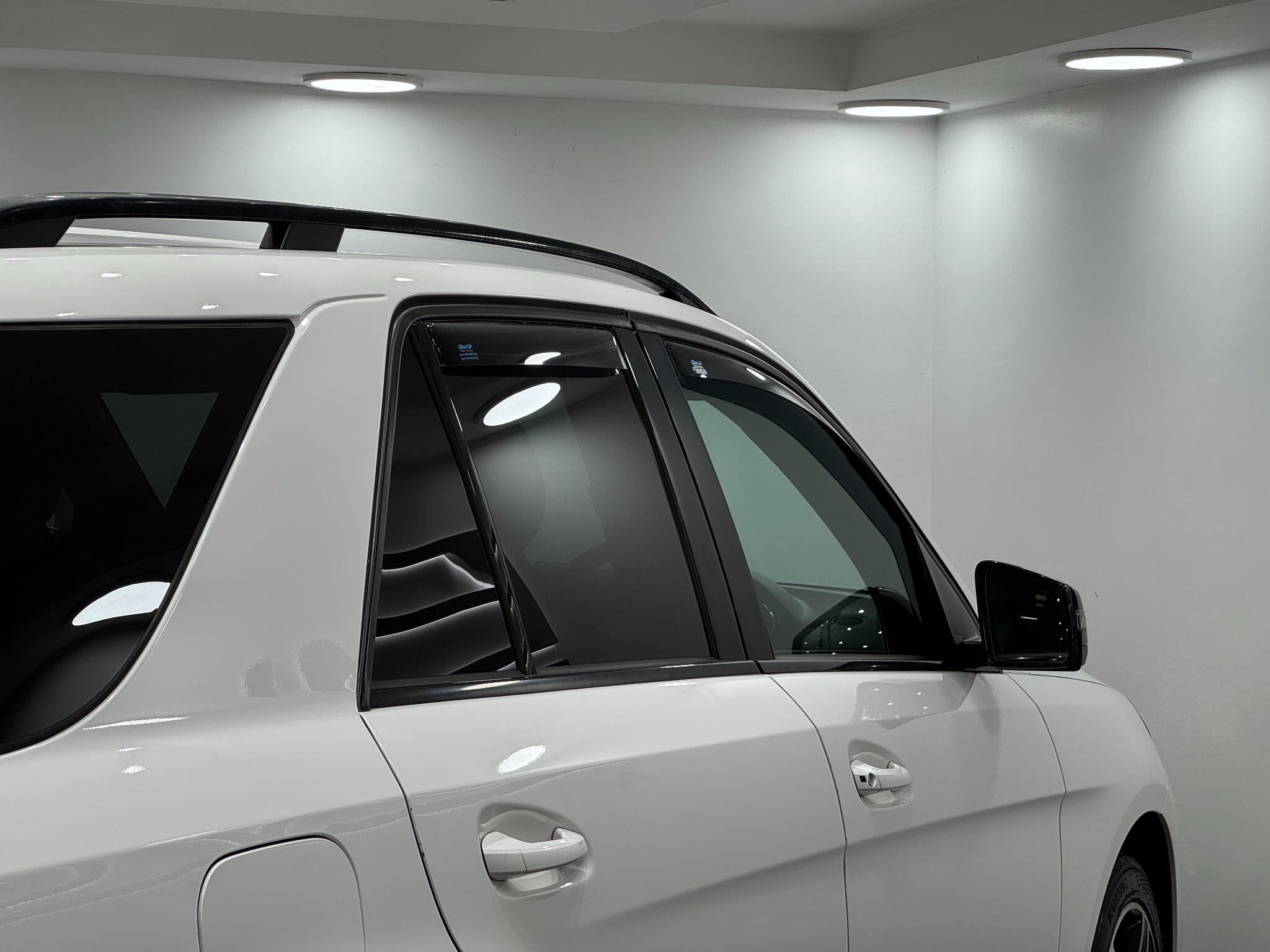 Mercedes-Benz Gle view 25