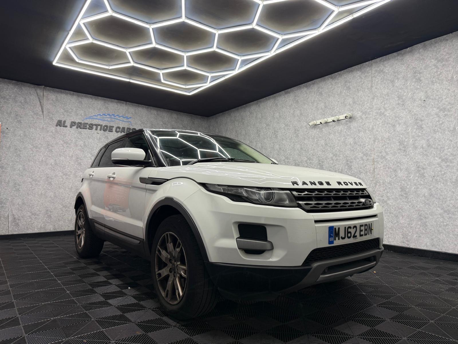 Land Rover Range Rover Evoque view 5