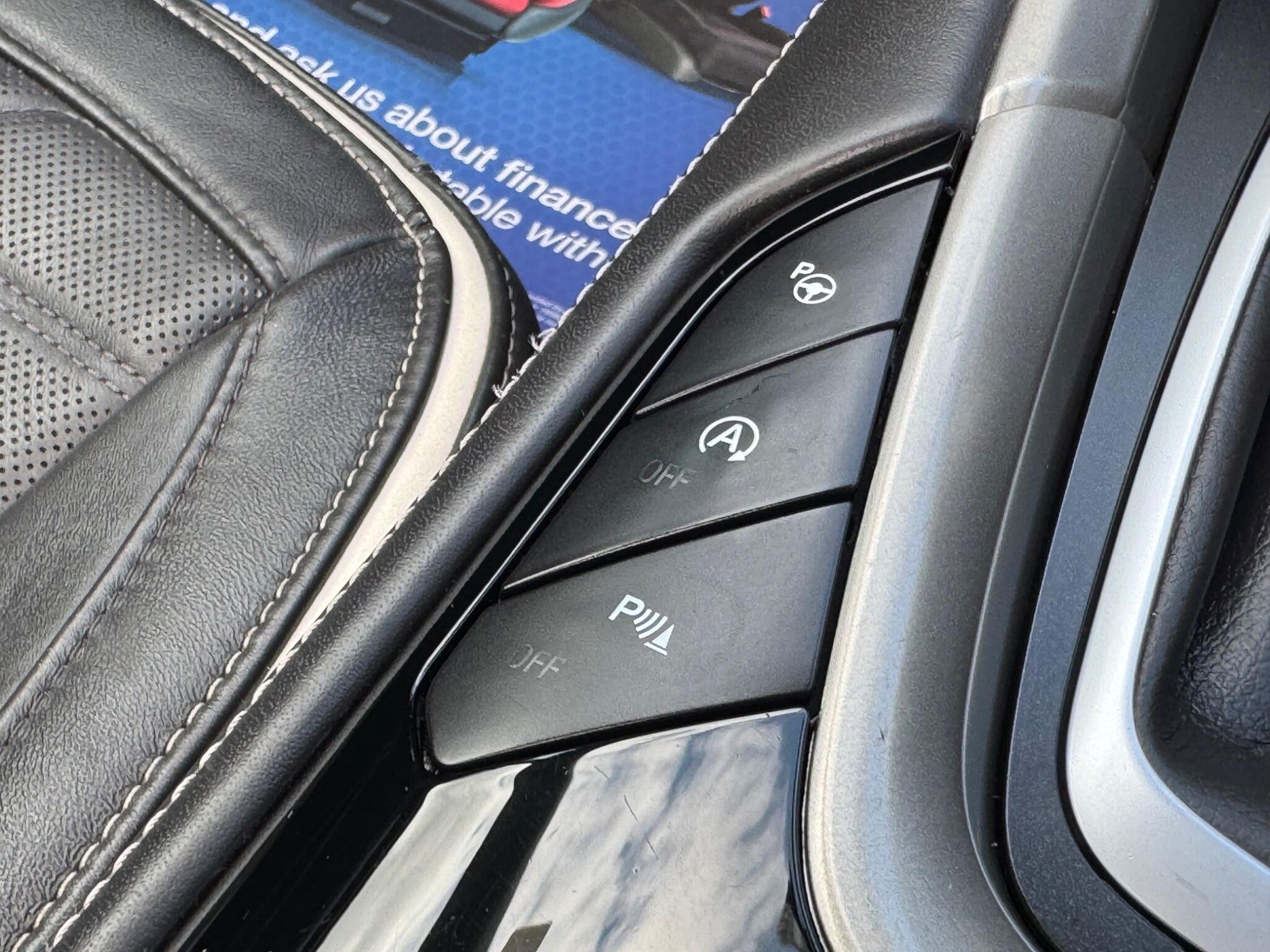 Ford Mondeo view 29