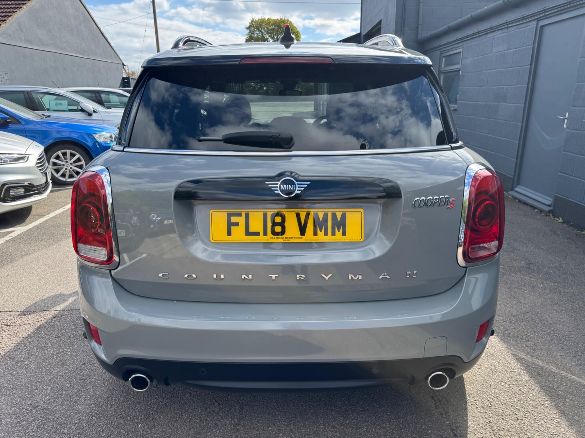 Mini Countryman view 13