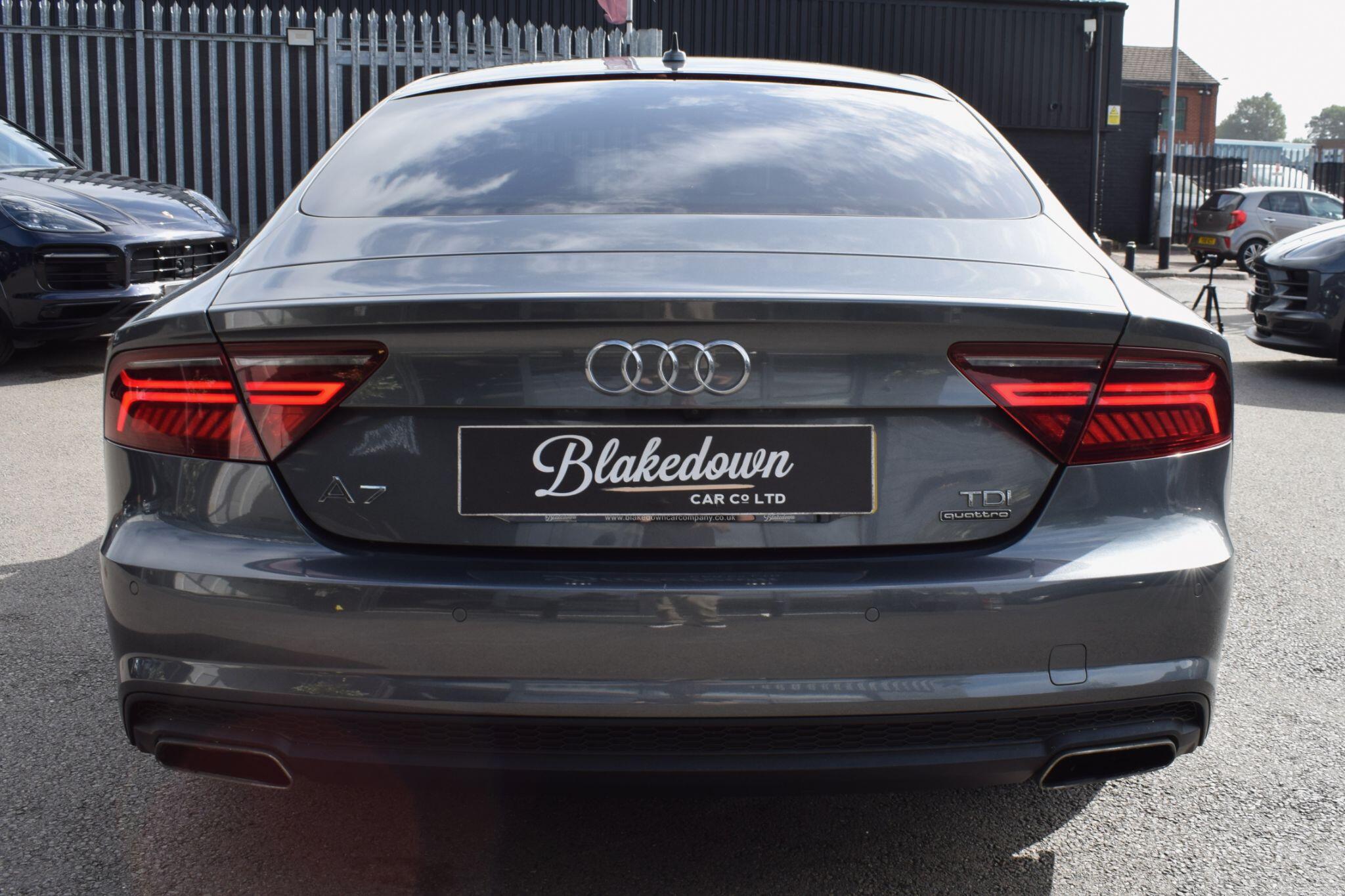 Audi A7 view 6