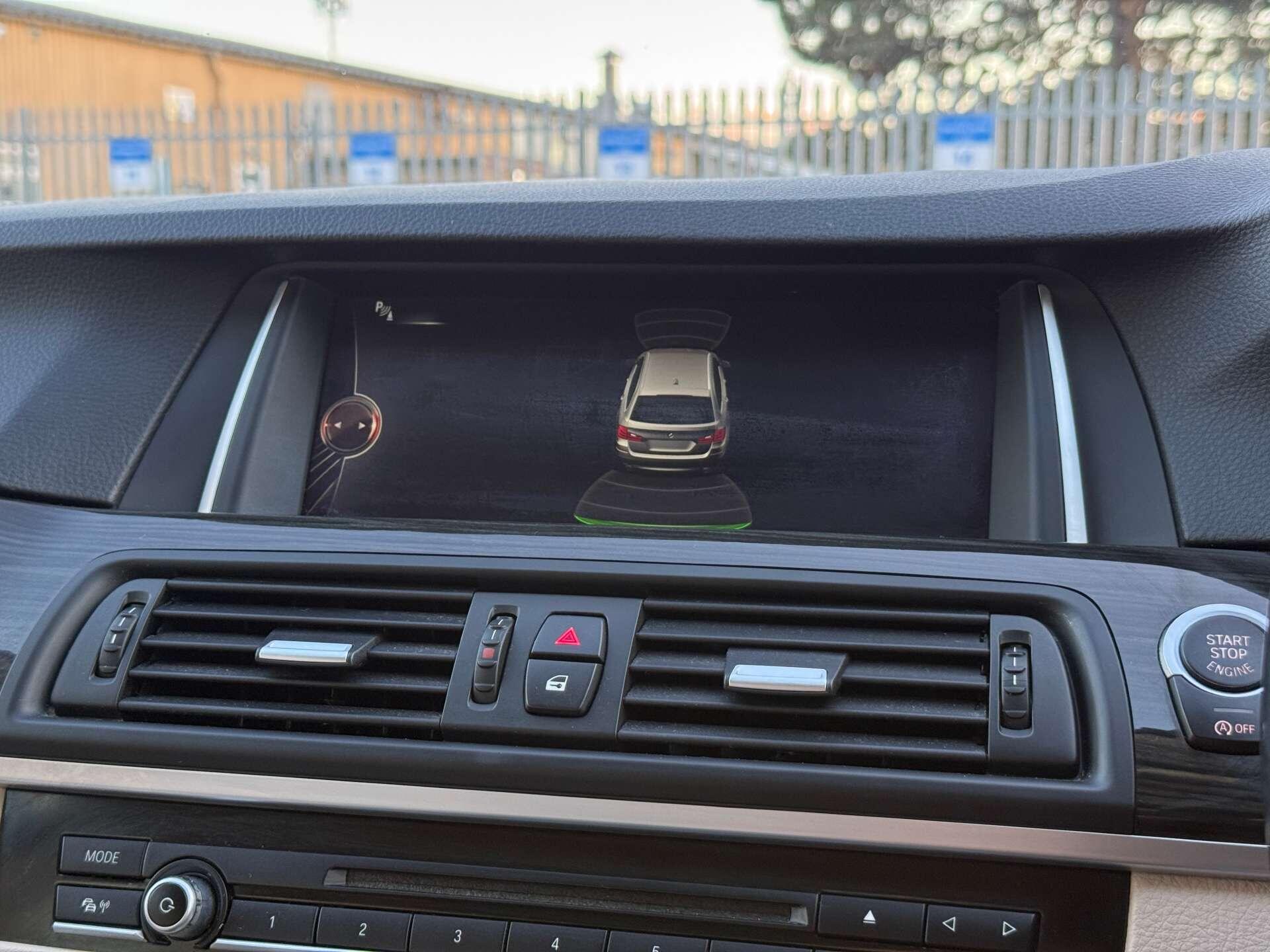 BMW 5 Series view 56