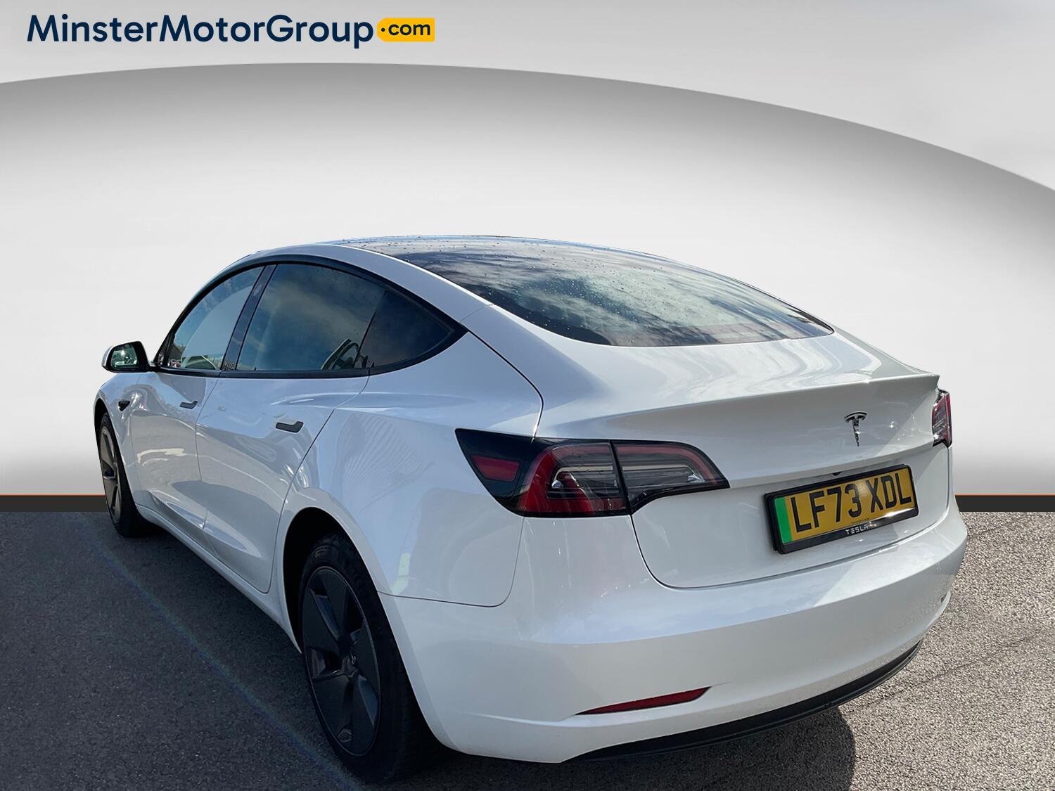 Tesla Model 3 view 4