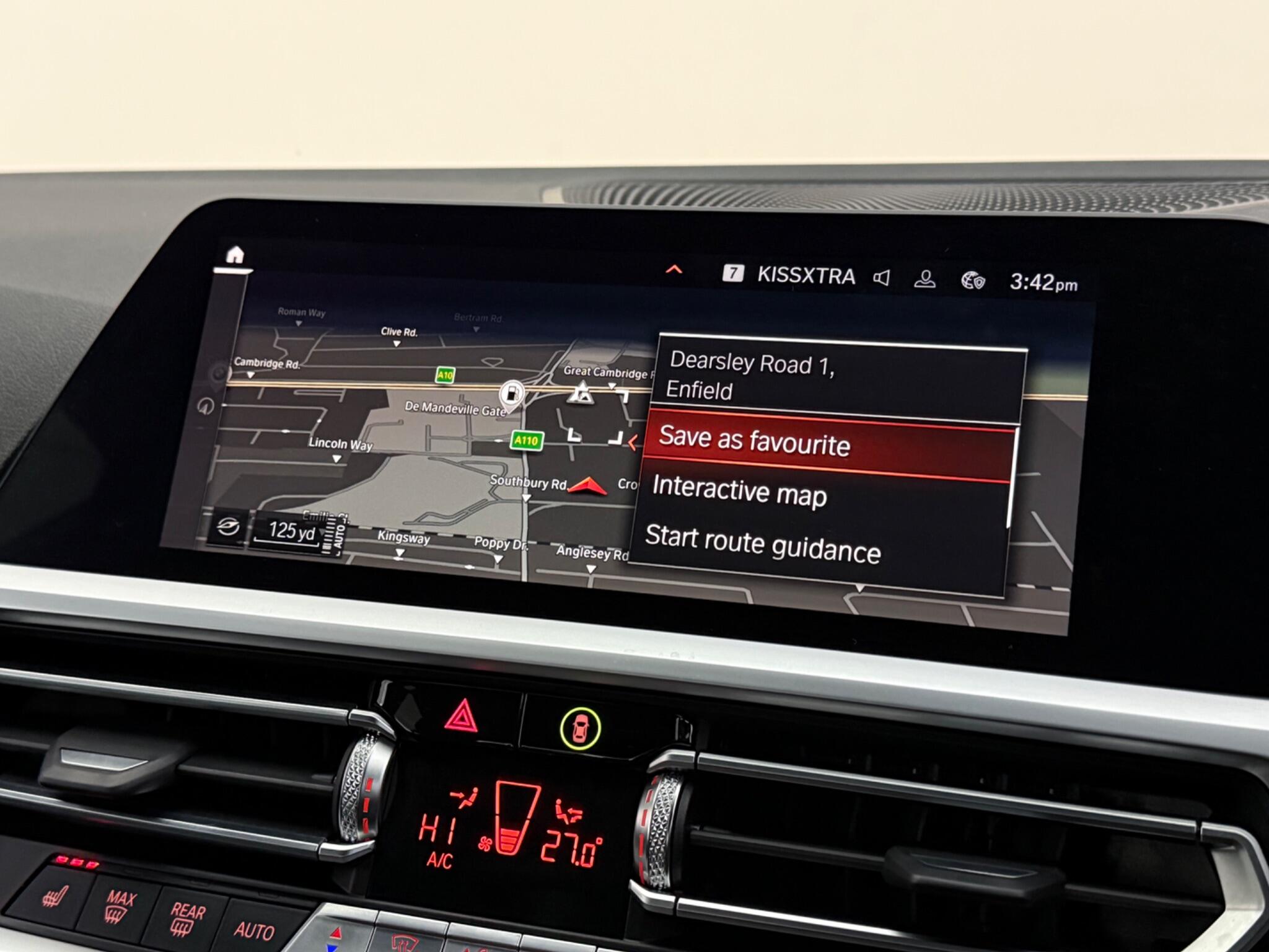 BMW 3 Series view 35
