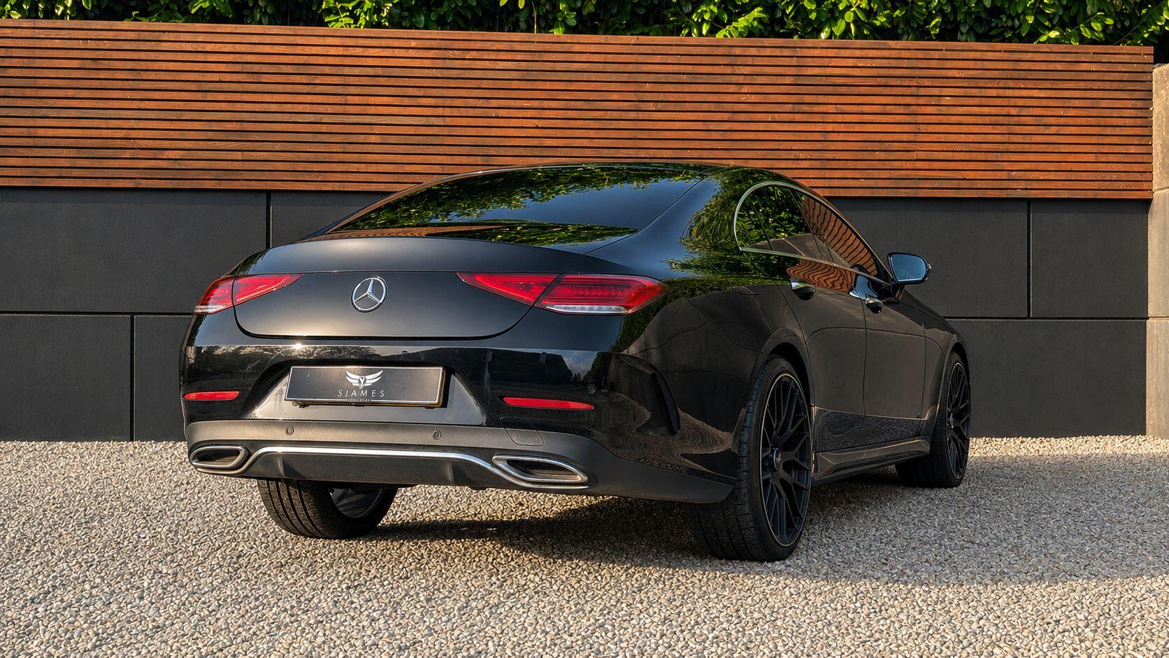 Mercedes-Benz CLS view 6