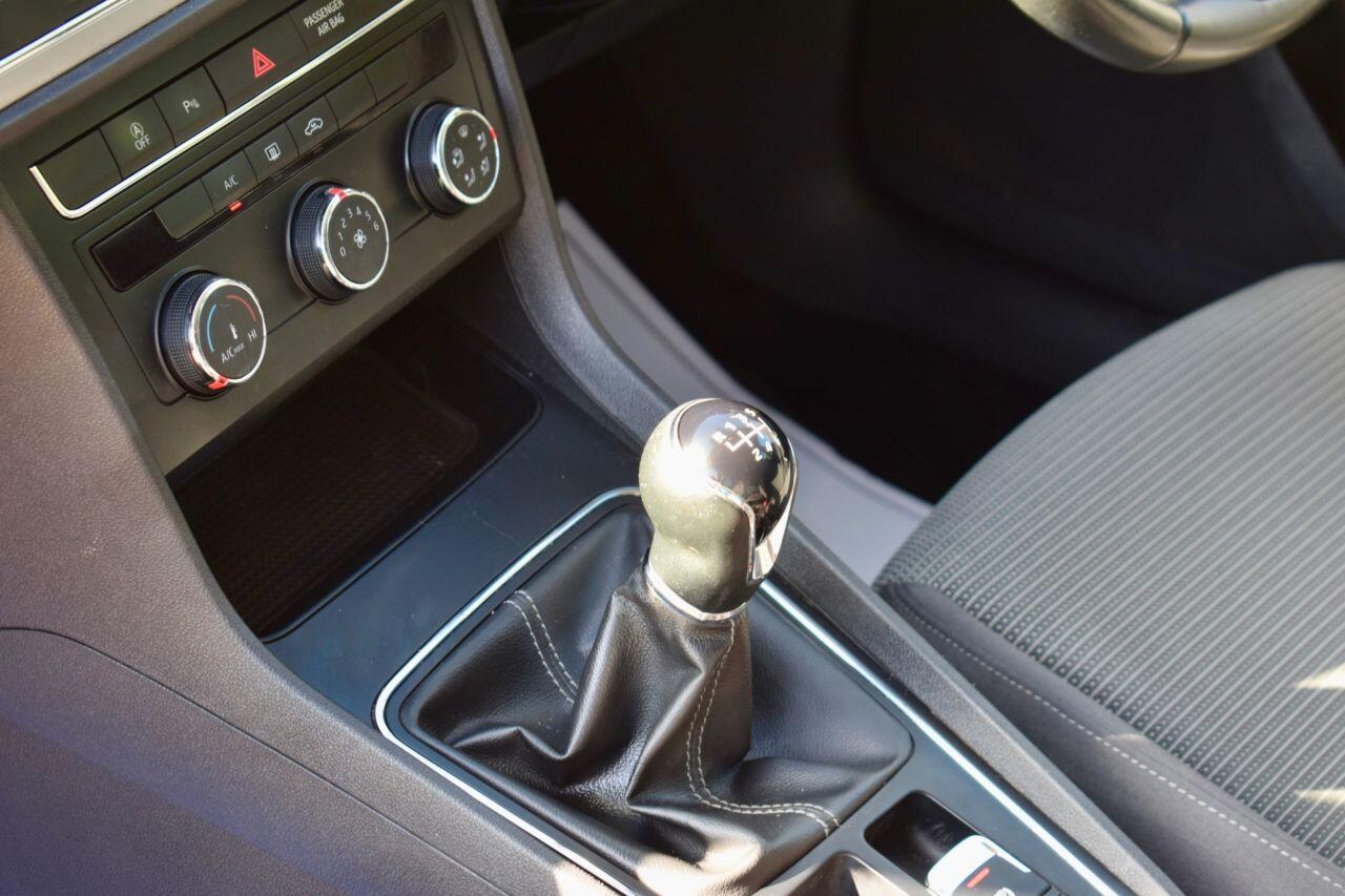 Seat Leon view 35