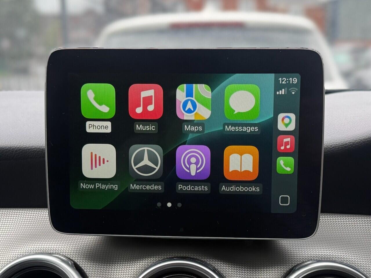 Mercedes-Benz Gla view 5