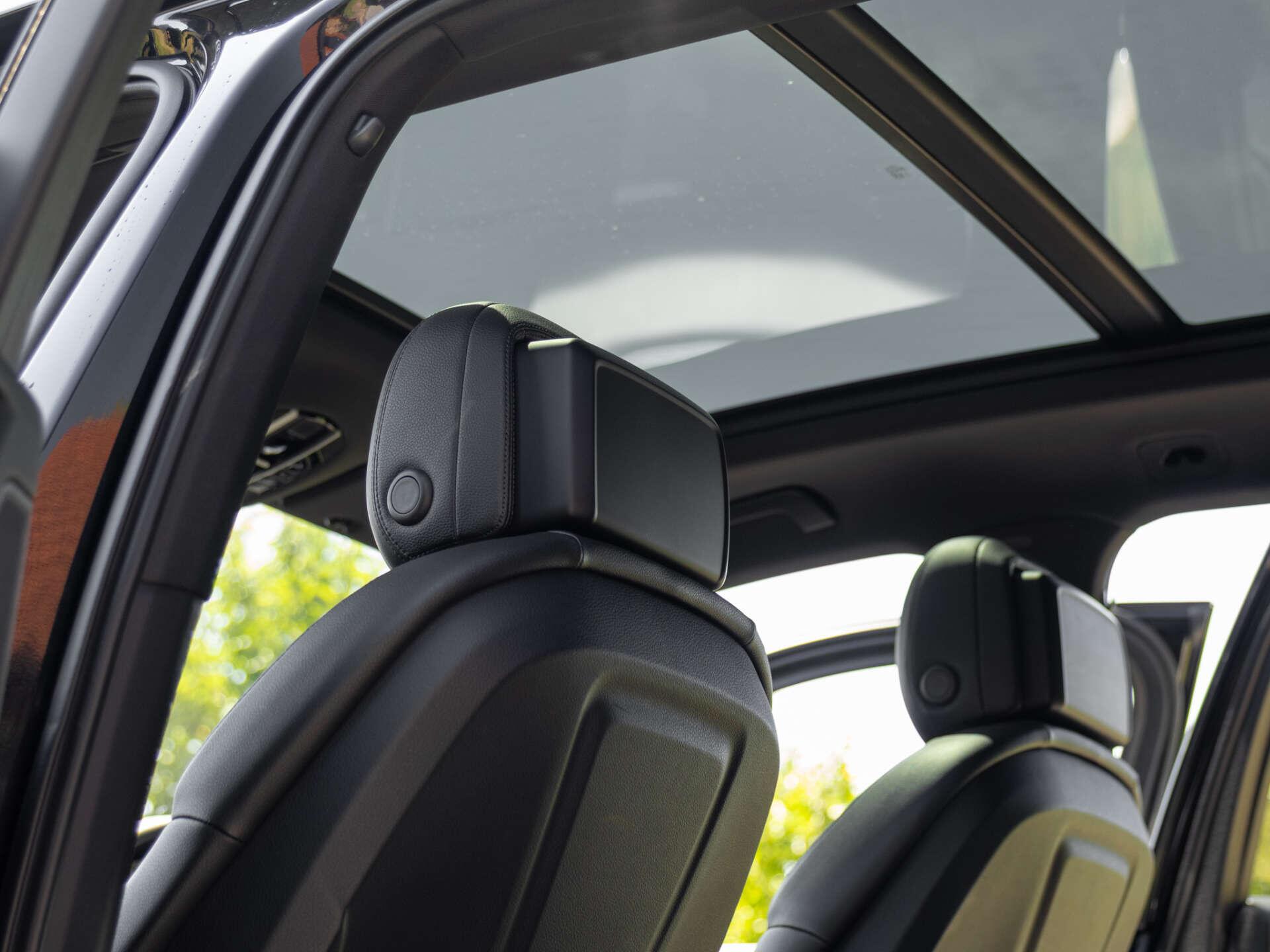 Porsche Cayenne view 42
