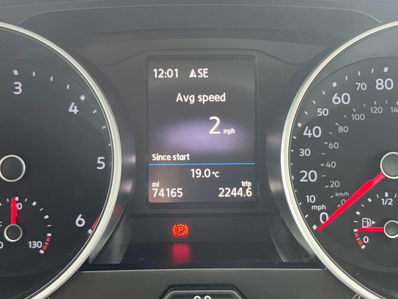 Volkswagen Tiguan view 28