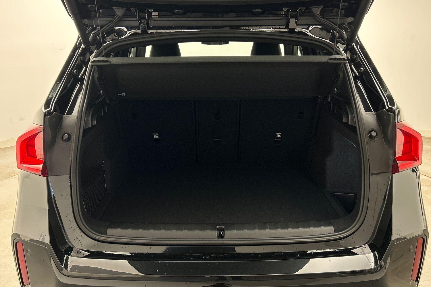 BMW X1 view 13