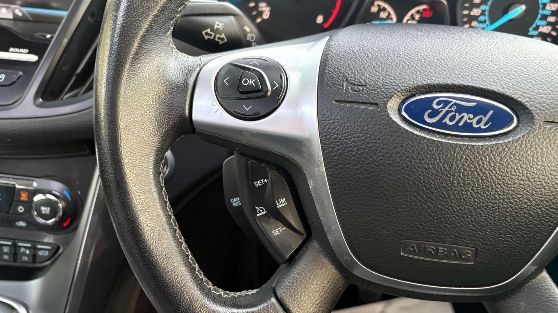 Ford Kuga view 18