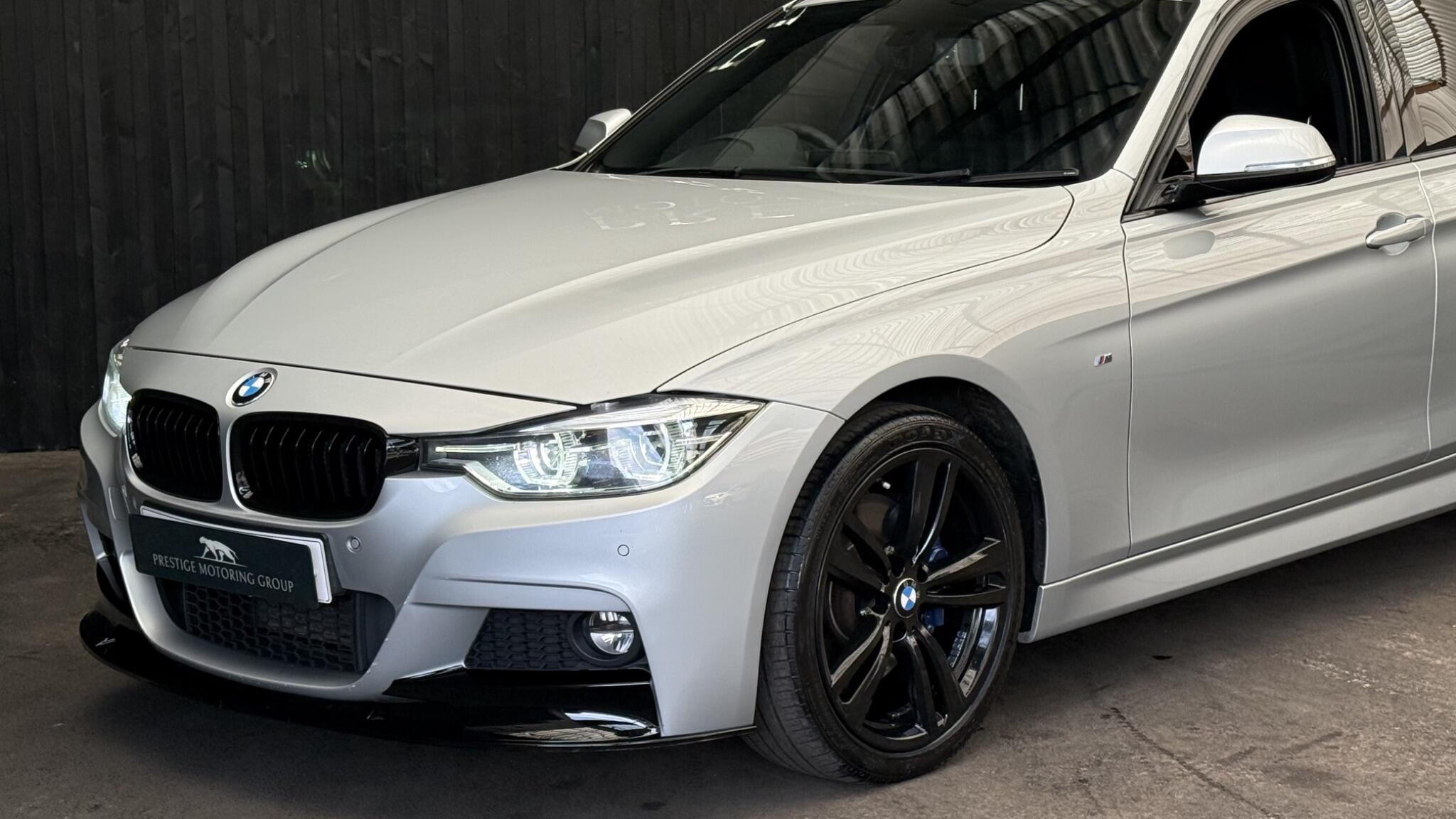 BMW 3 Series view 9