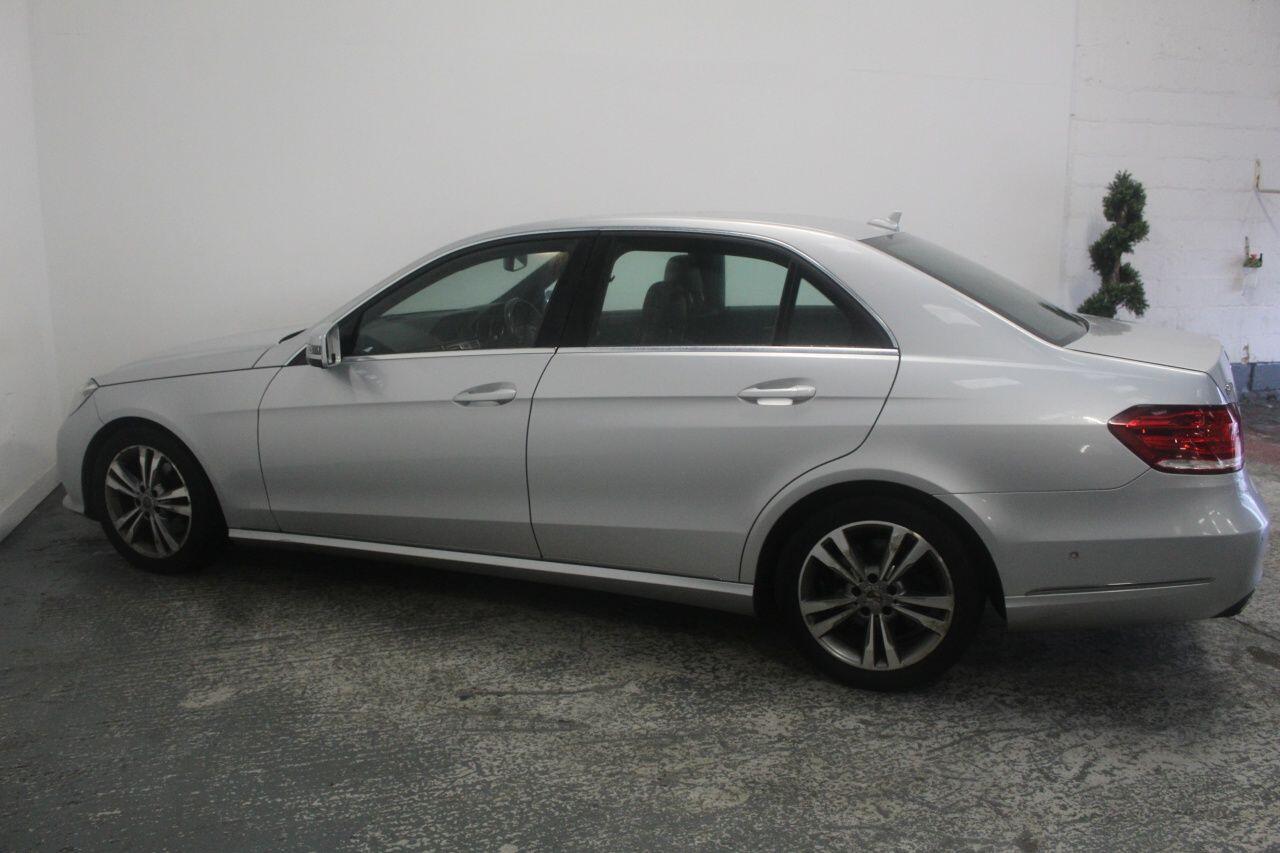 Mercedes-Benz E-Class view 10
