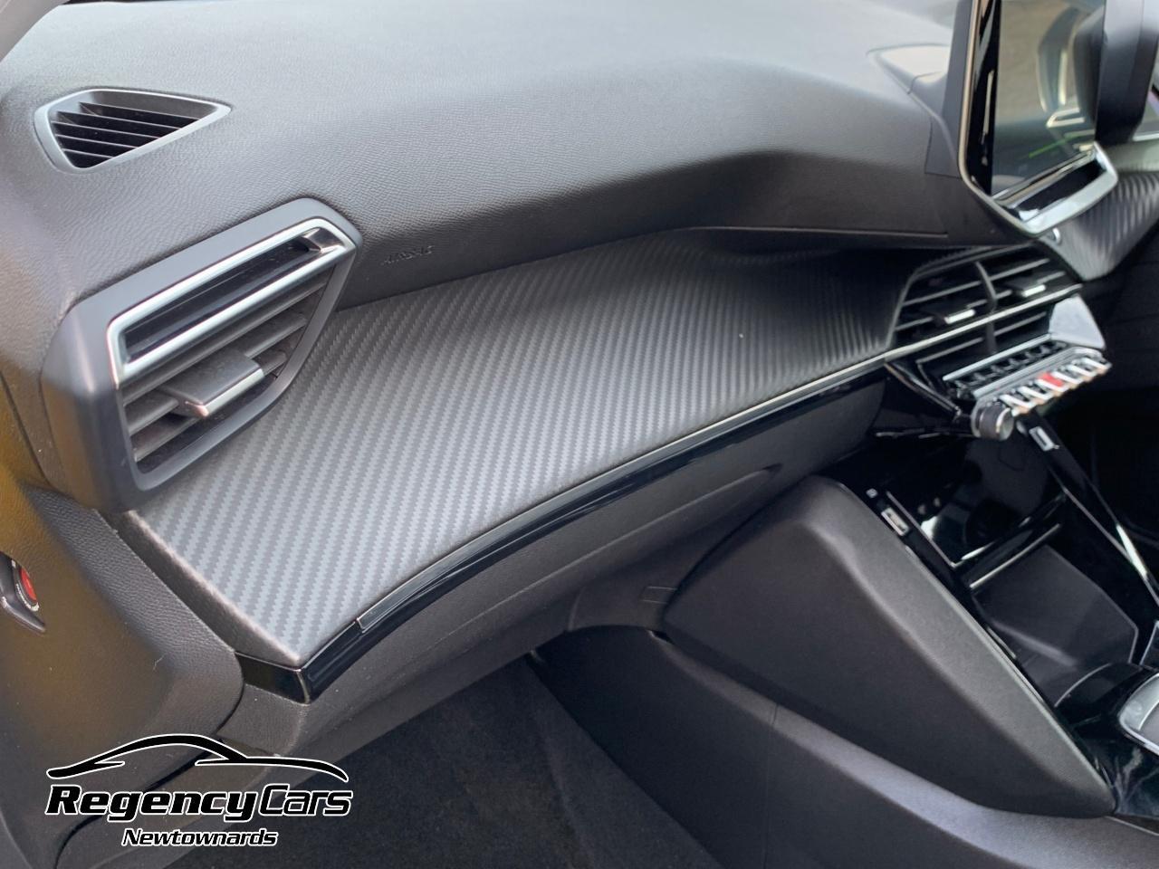 Peugeot 208 view 44