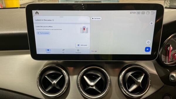 Mercedes-Benz Cla view 11