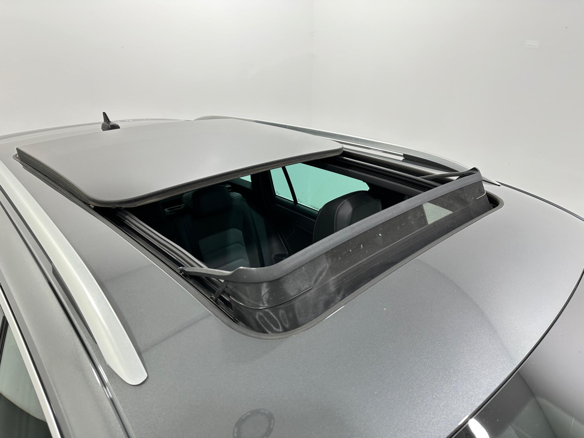 Volkswagen Tiguan view 57
