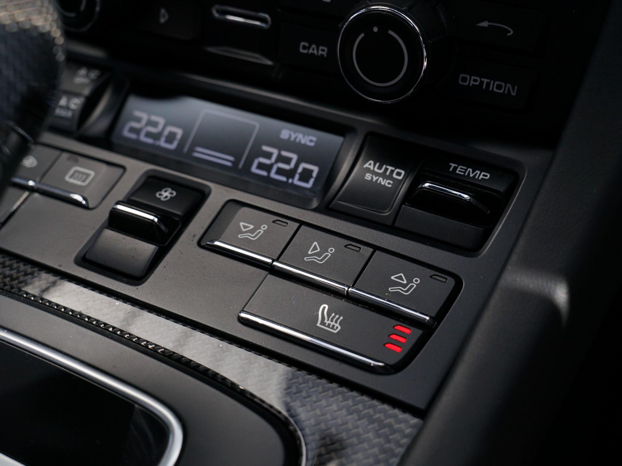 Porsche Cayman view 76