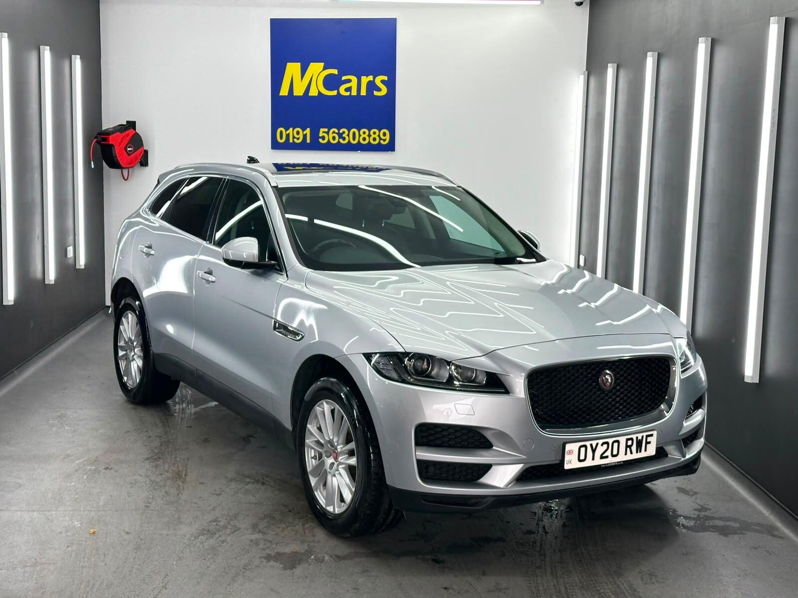 Jaguar F-Pace view 4