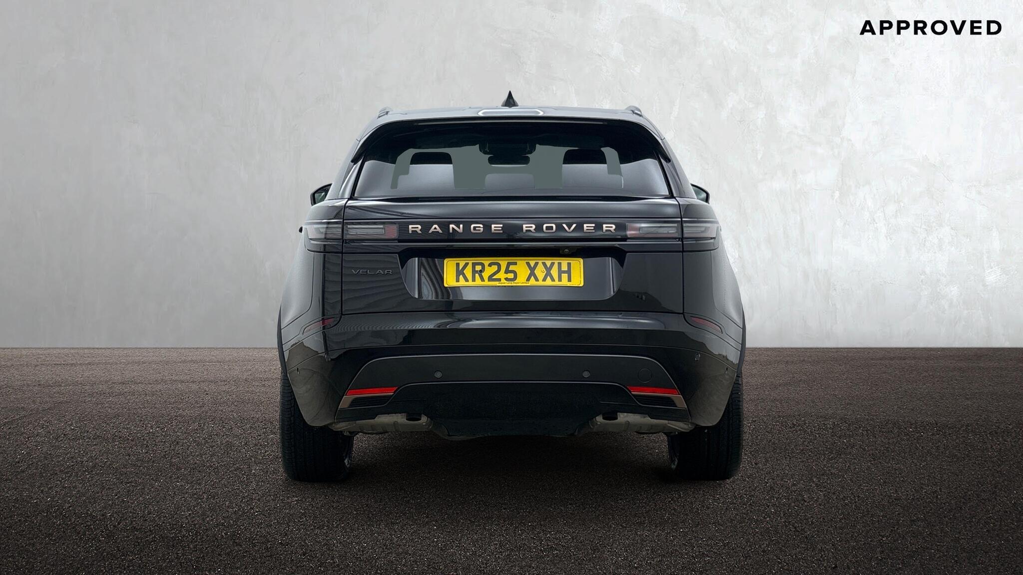 Land Rover Range Rover Velar view 6