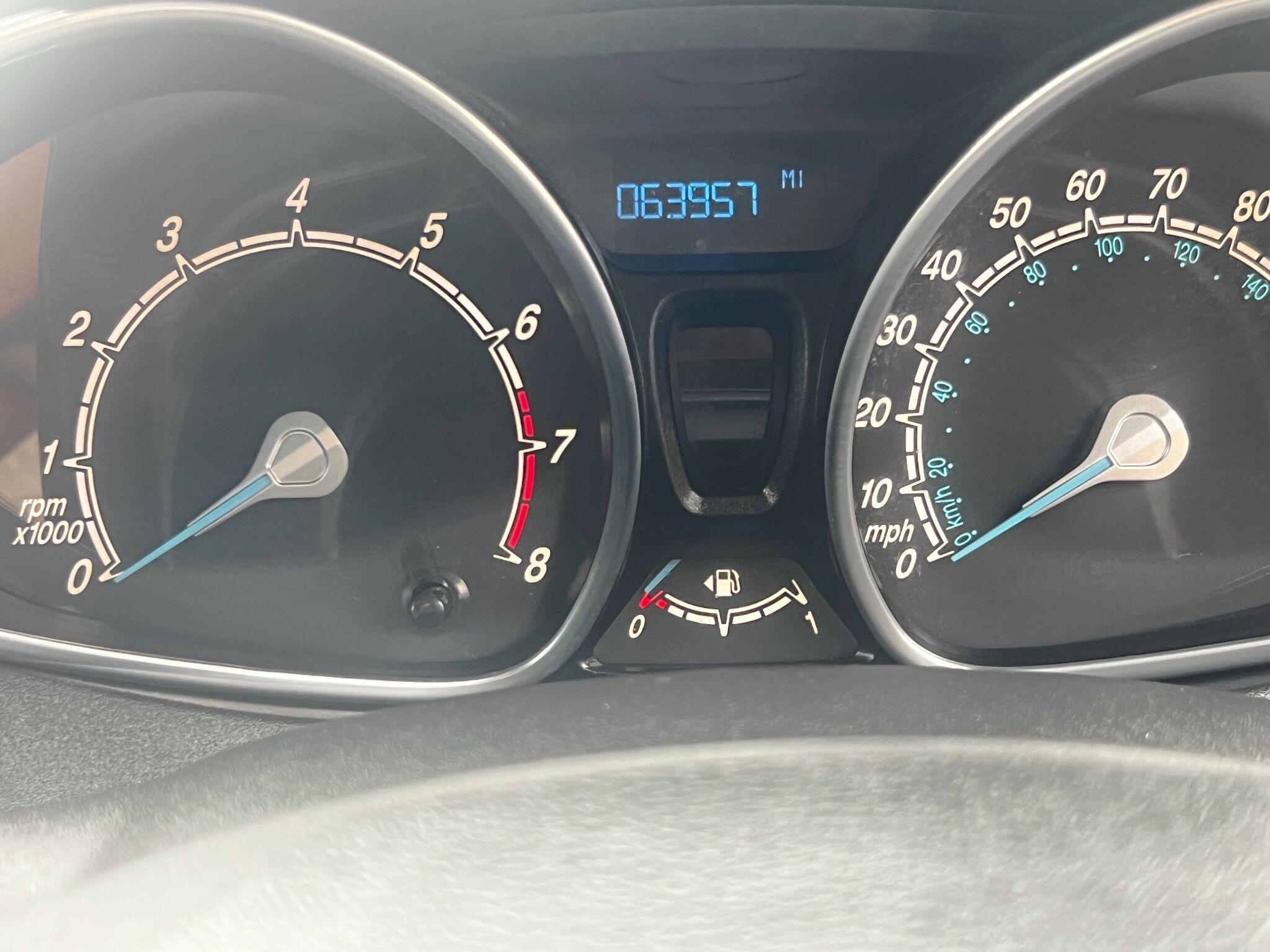 Ford B-Max view 26